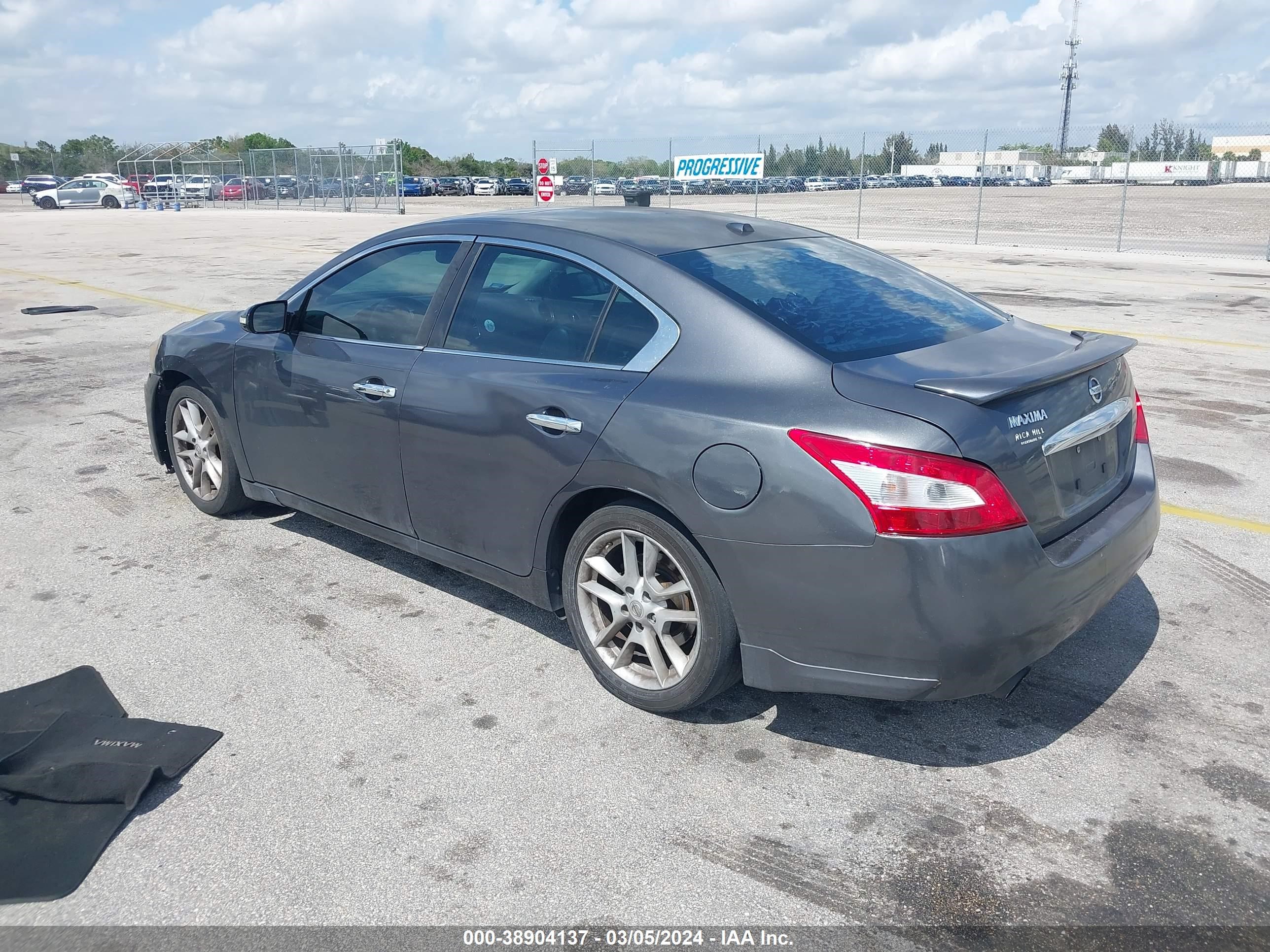 Photo 2 VIN: 1N4AA5AP4AC807959 - NISSAN MAXIMA 