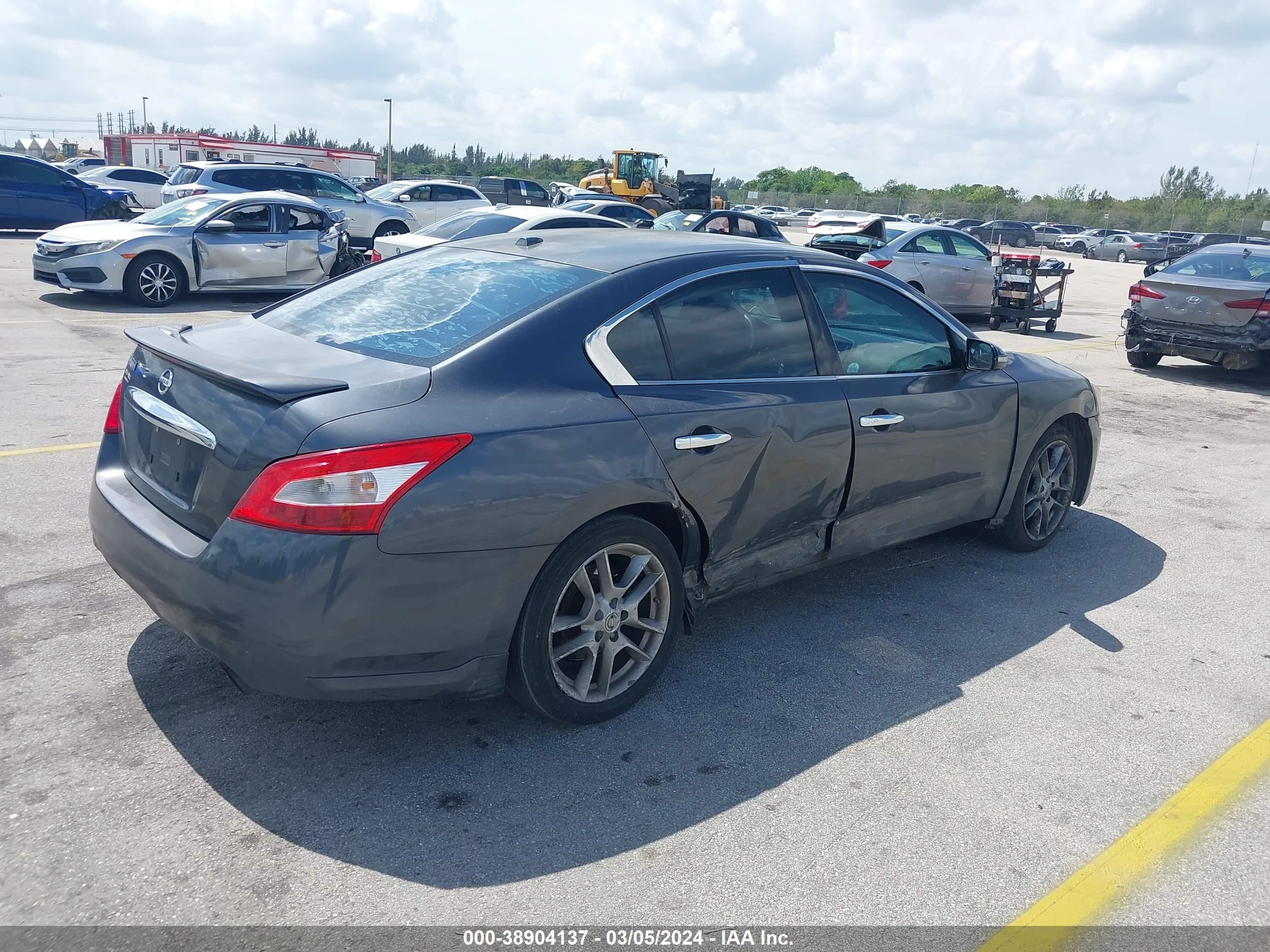 Photo 3 VIN: 1N4AA5AP4AC807959 - NISSAN MAXIMA 