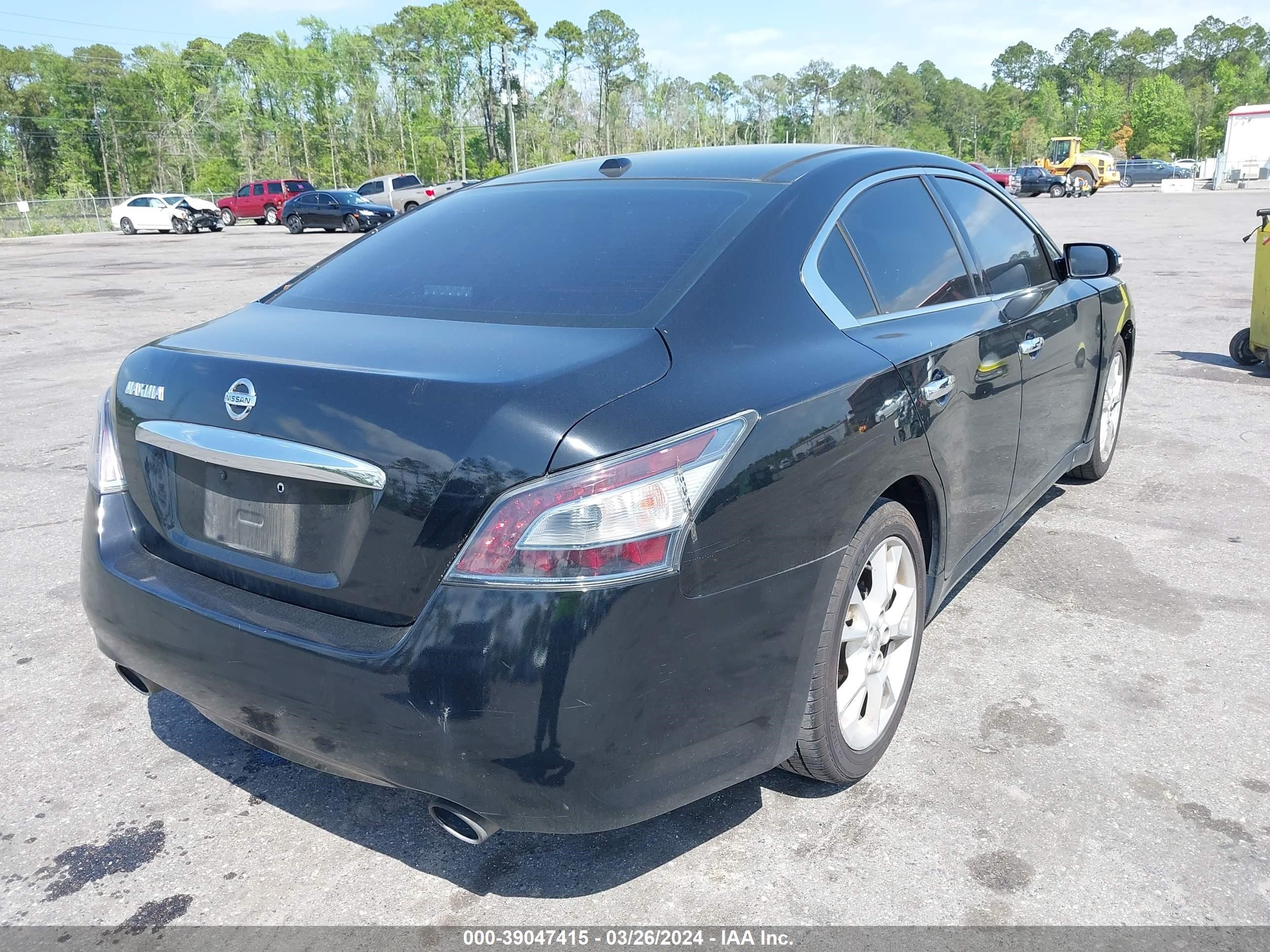 Photo 3 VIN: 1N4AA5AP4DC810395 - NISSAN MAXIMA 