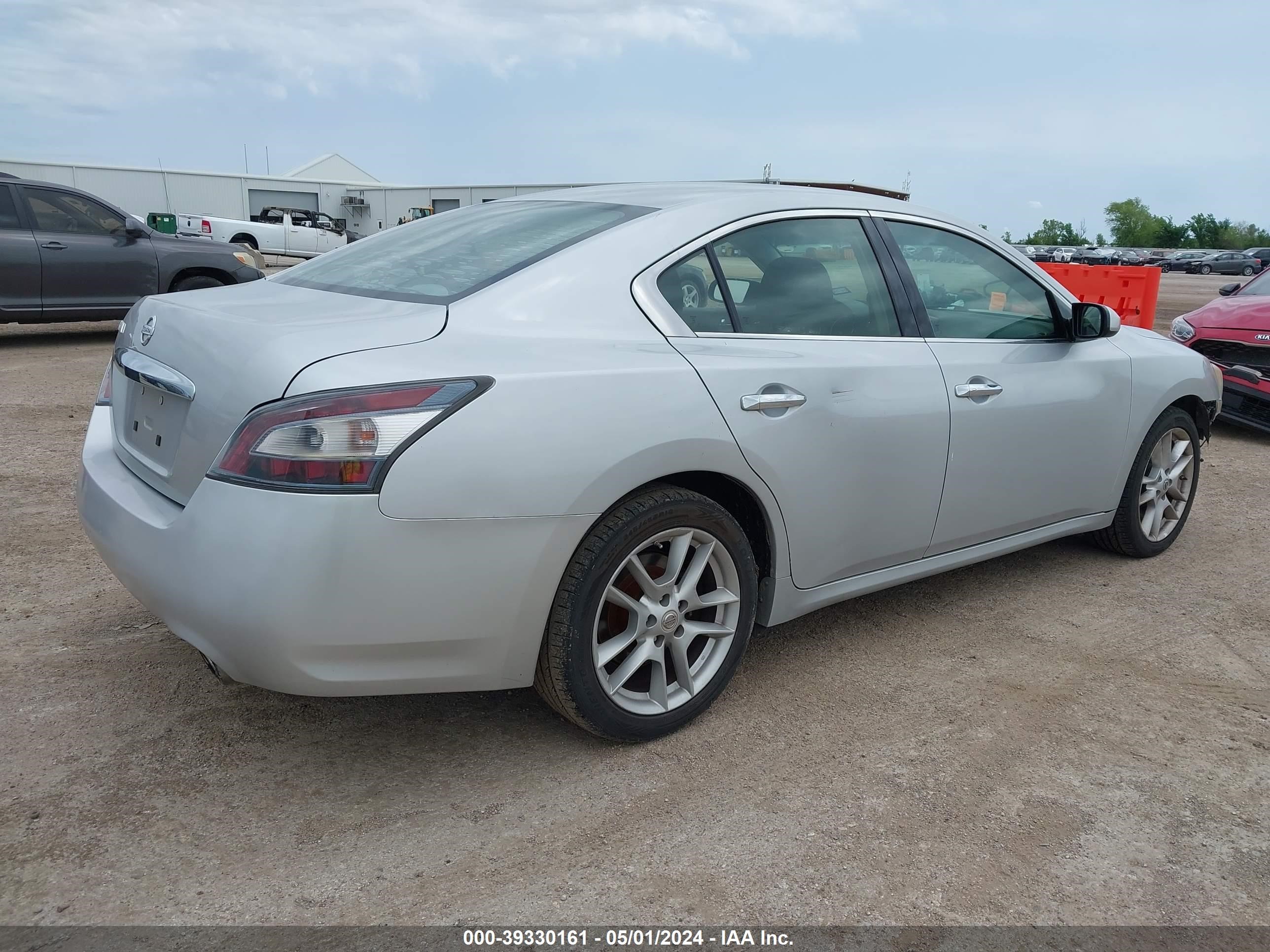 Photo 3 VIN: 1N4AA5AP4DC838407 - NISSAN MAXIMA 