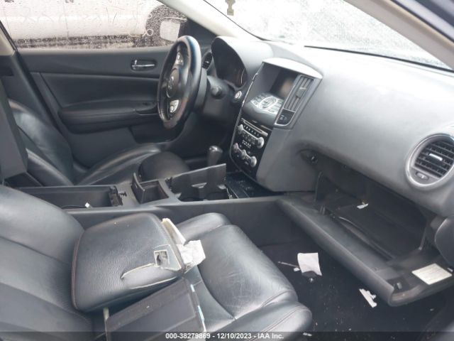 Photo 4 VIN: 1N4AA5AP5AC841831 - NISSAN MAXIMA 