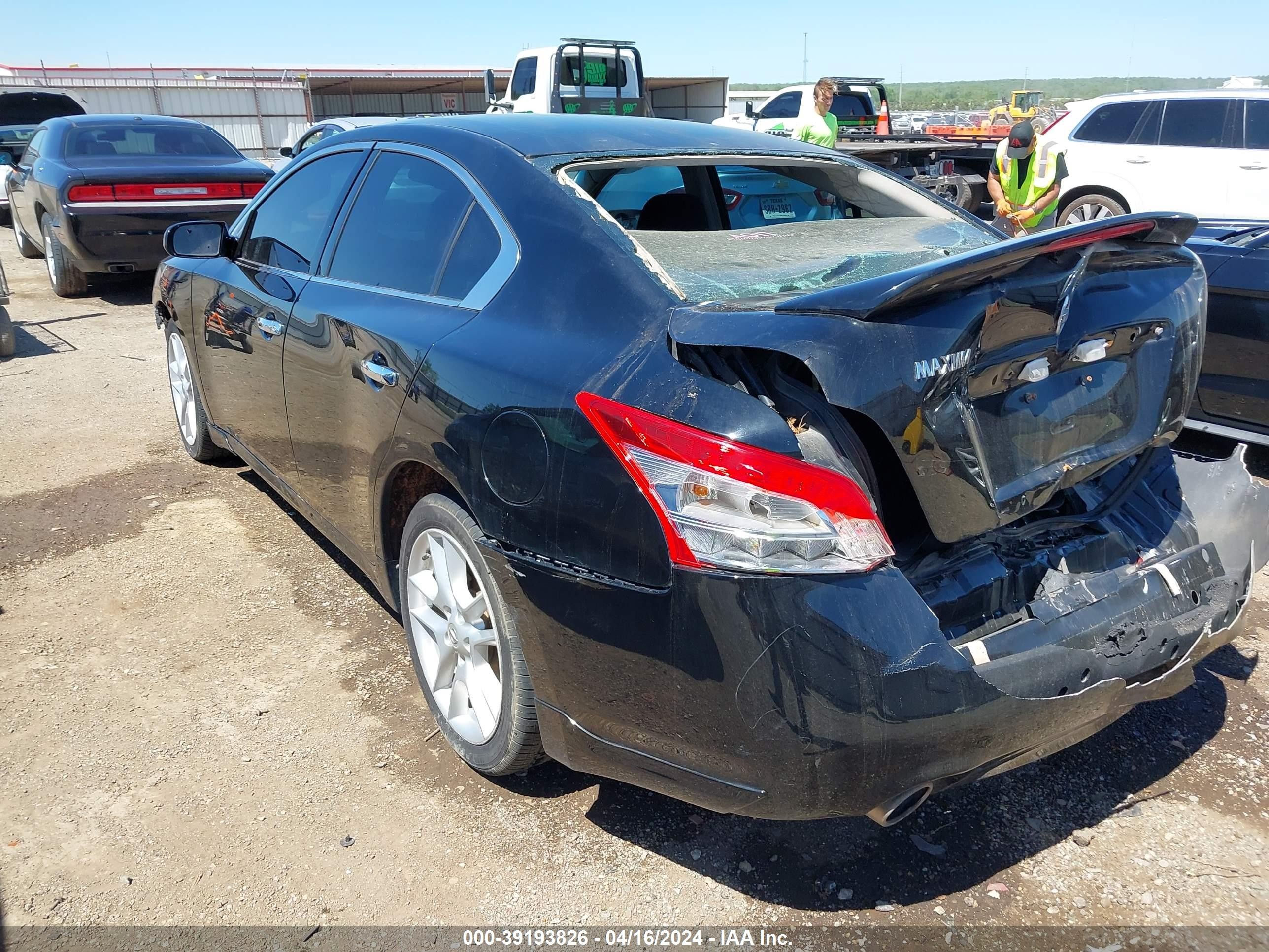 Photo 2 VIN: 1N4AA5AP5BC816221 - NISSAN MAXIMA 