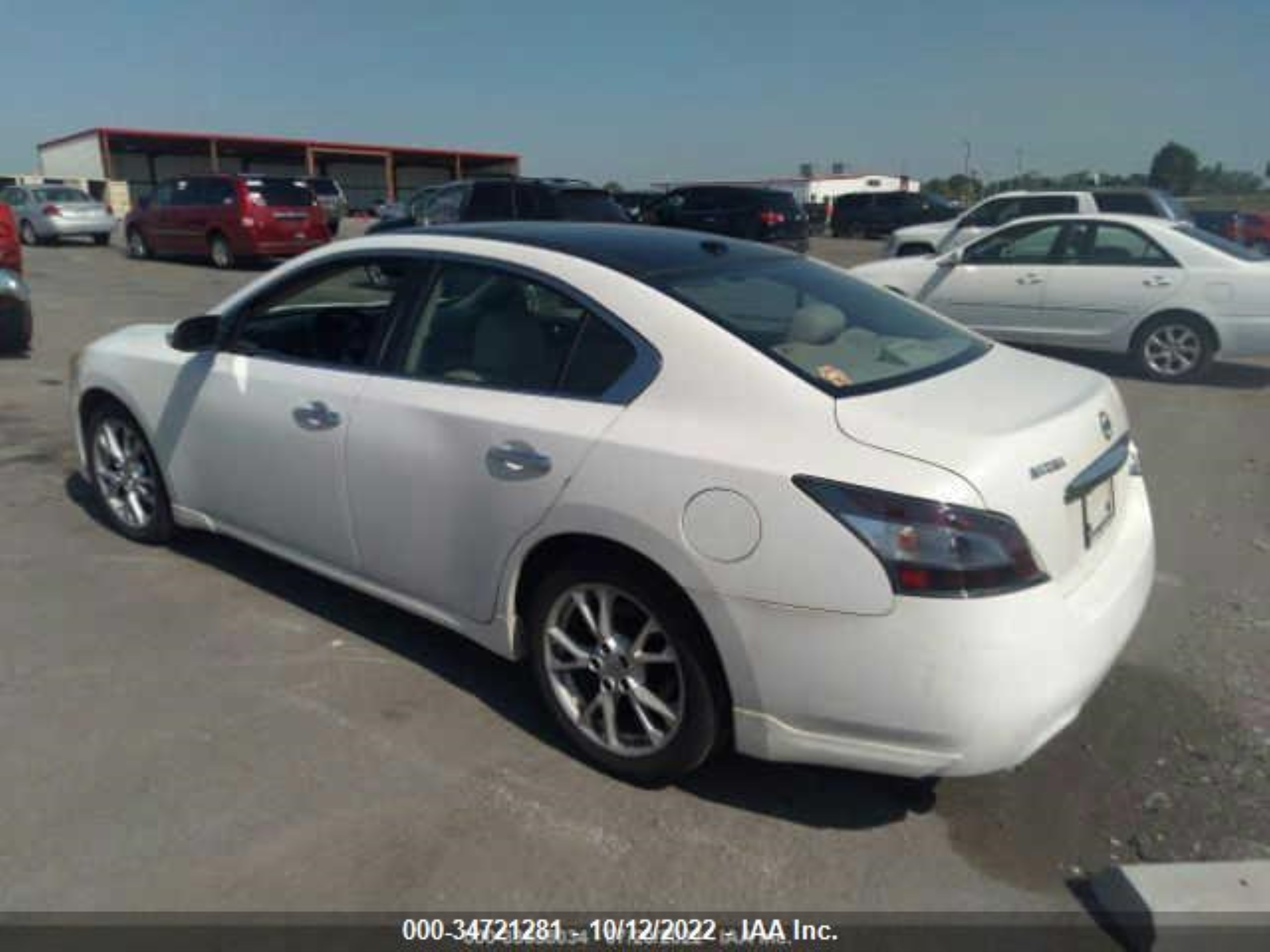 Photo 2 VIN: 1N4AA5AP5CC842612 - NISSAN MAXIMA 