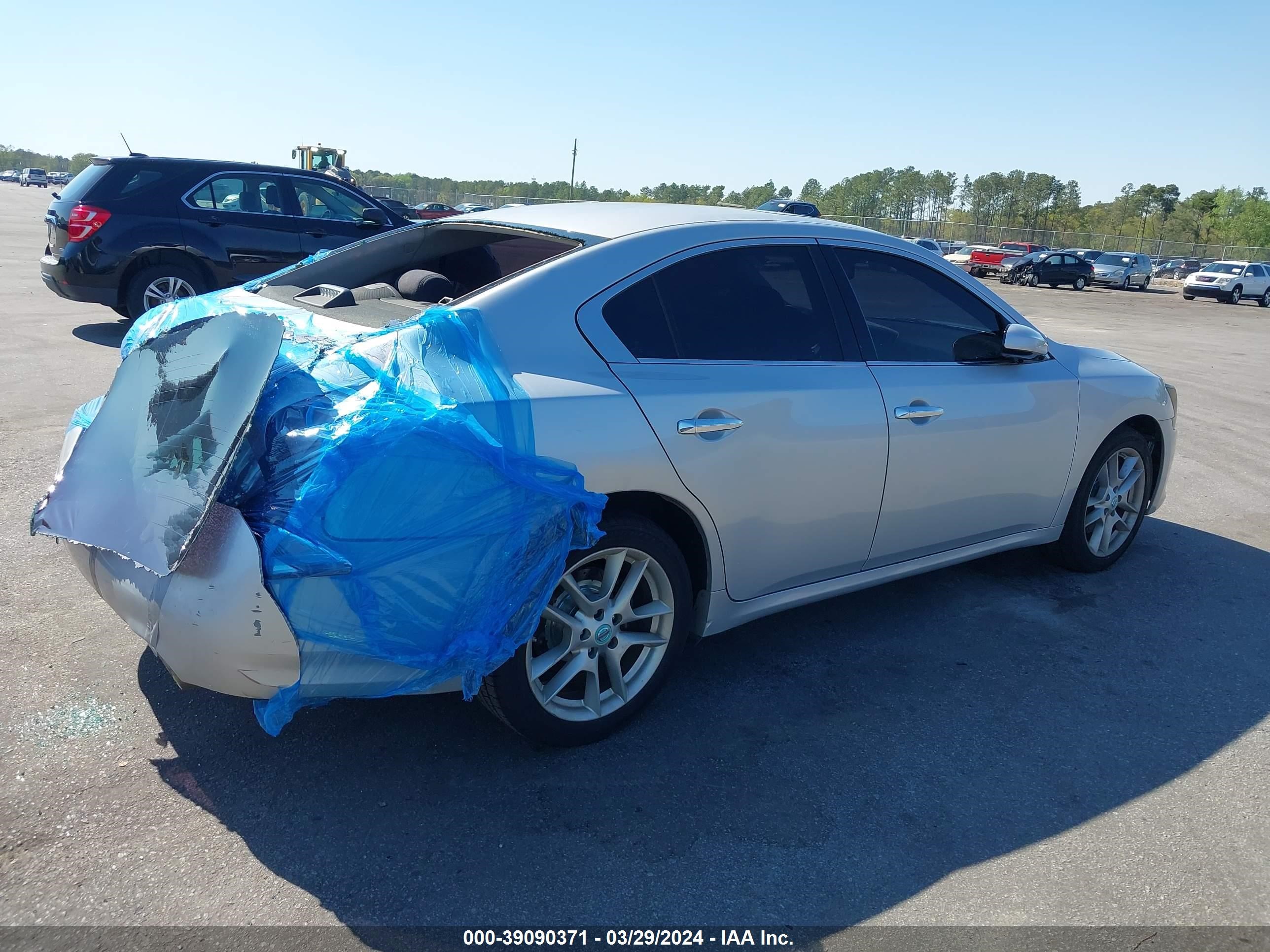 Photo 3 VIN: 1N4AA5AP5EC452662 - NISSAN MAXIMA 