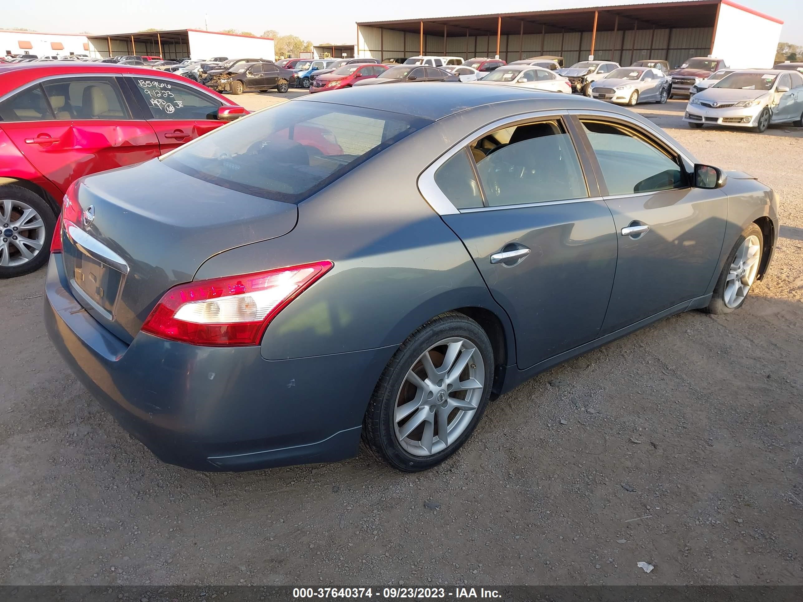 Photo 3 VIN: 1N4AA5AP6AC872537 - NISSAN MAXIMA 