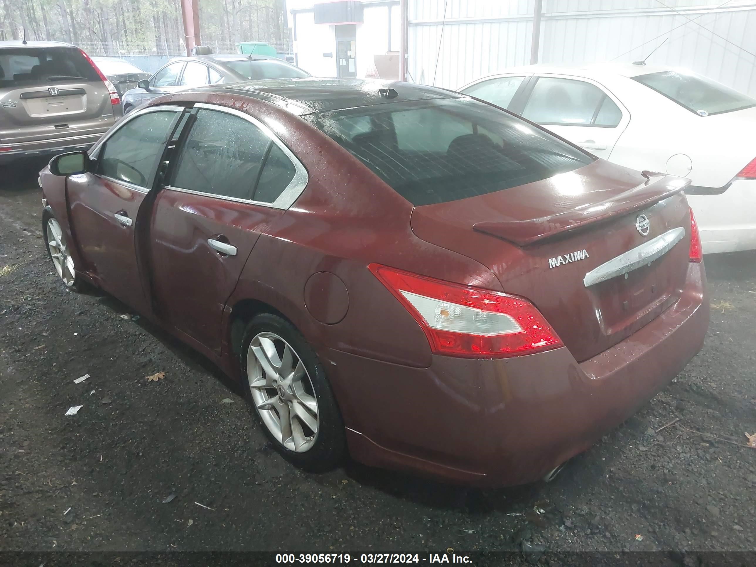 Photo 2 VIN: 1N4AA5AP6BC810704 - NISSAN MAXIMA 