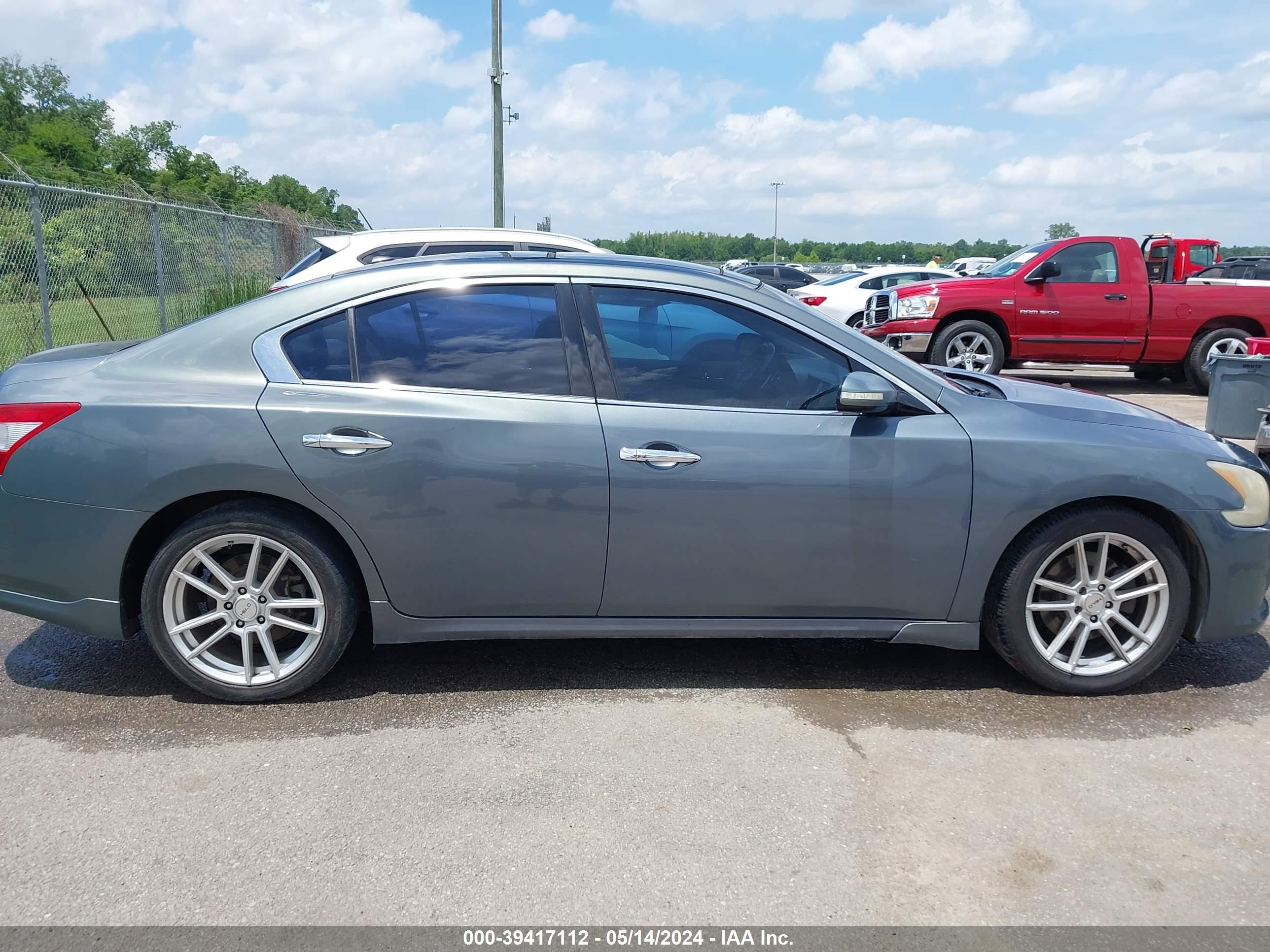 Photo 12 VIN: 1N4AA5AP6BC821427 - NISSAN MAXIMA 