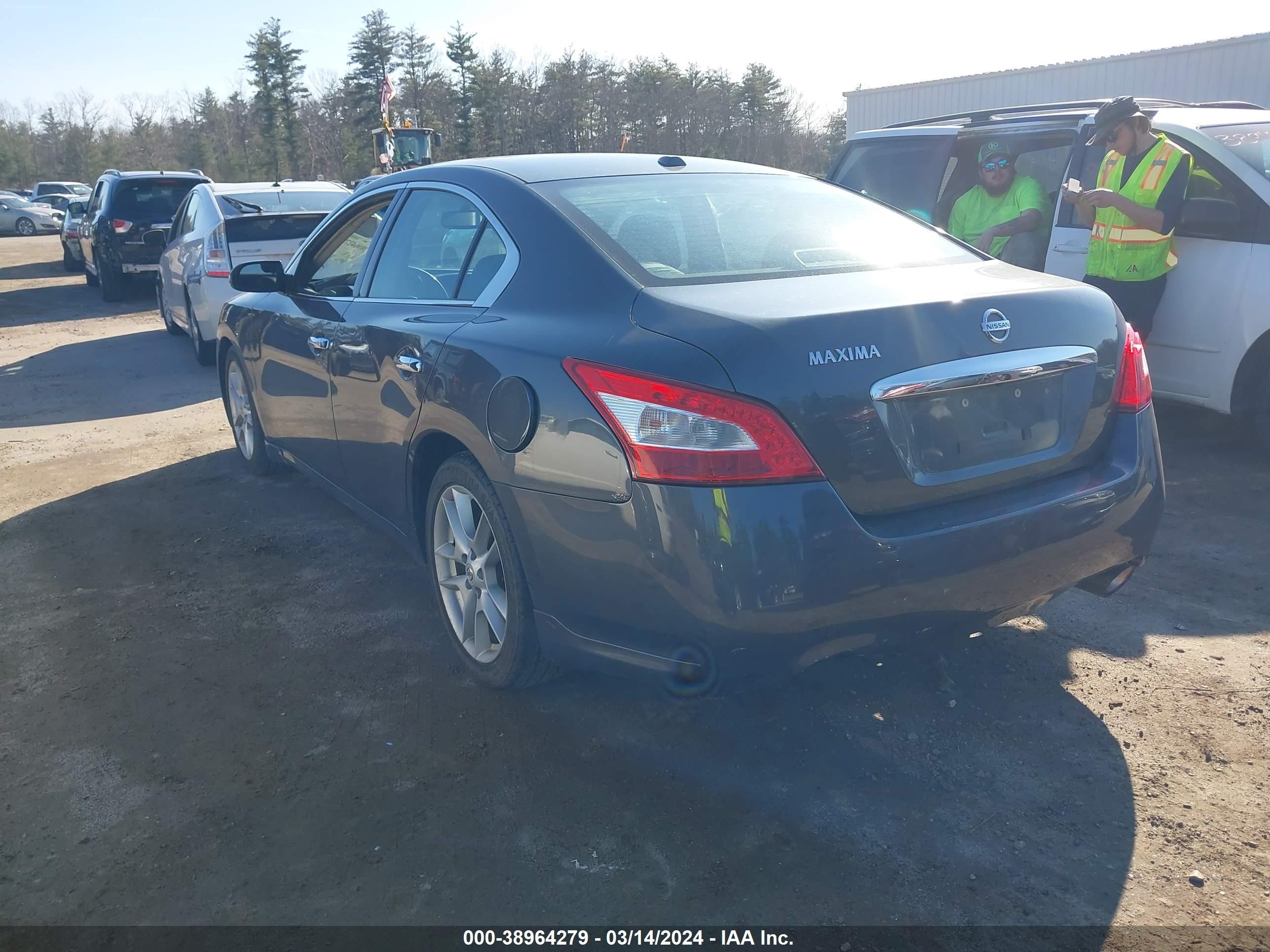 Photo 2 VIN: 1N4AA5AP6BC843914 - NISSAN MAXIMA 