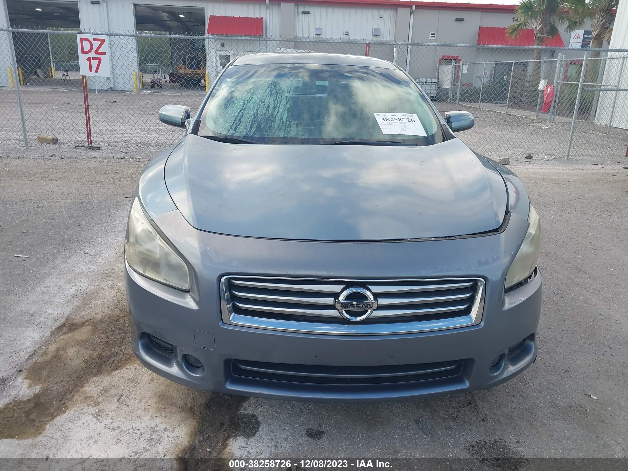 Photo 11 VIN: 1N4AA5AP6CC805620 - NISSAN MAXIMA 