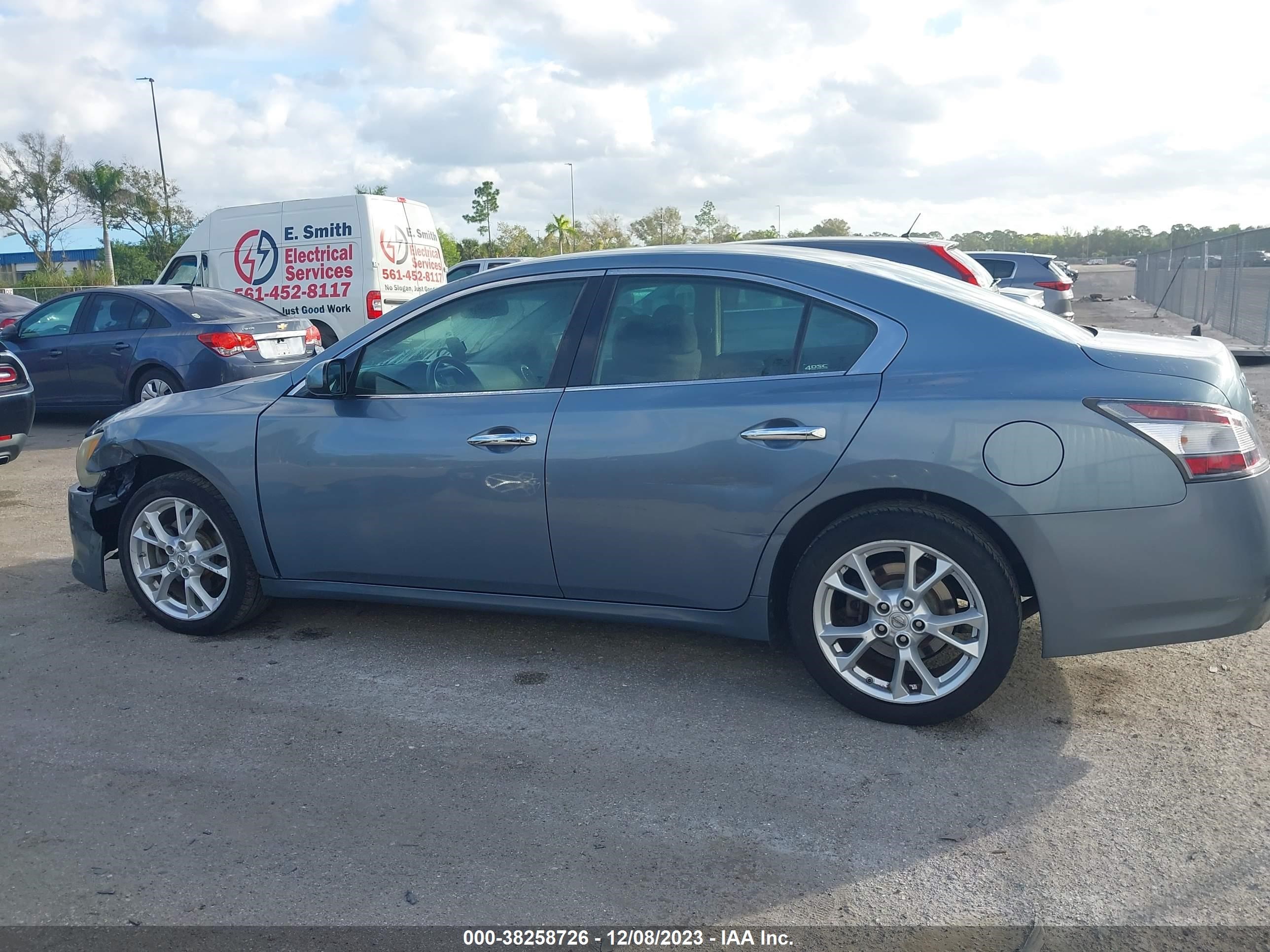 Photo 13 VIN: 1N4AA5AP6CC805620 - NISSAN MAXIMA 