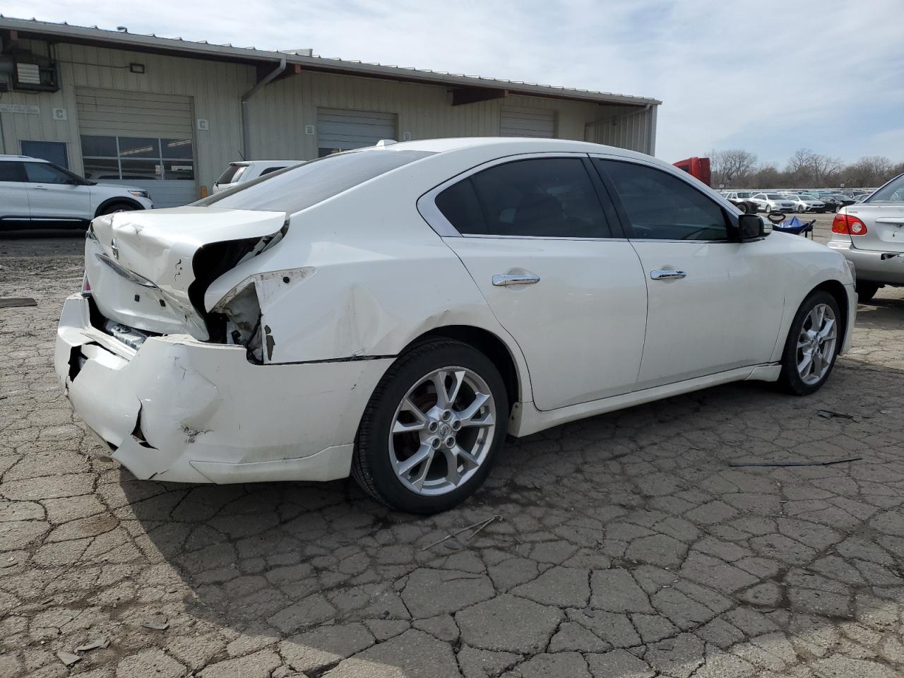 Photo 2 VIN: 1N4AA5AP6CC853277 - NISSAN MAXIMA 