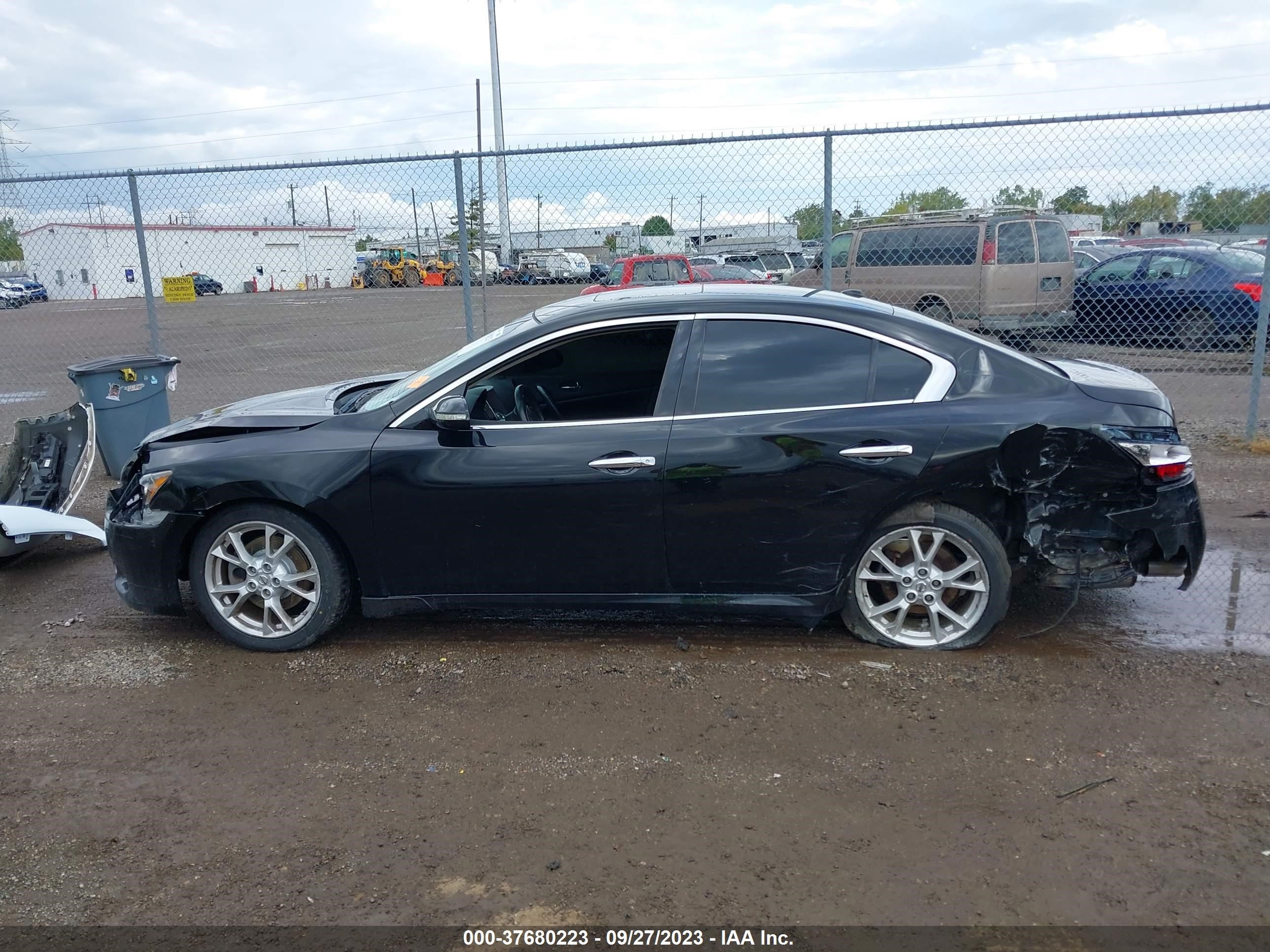 Photo 13 VIN: 1N4AA5AP7CC862246 - NISSAN MAXIMA 