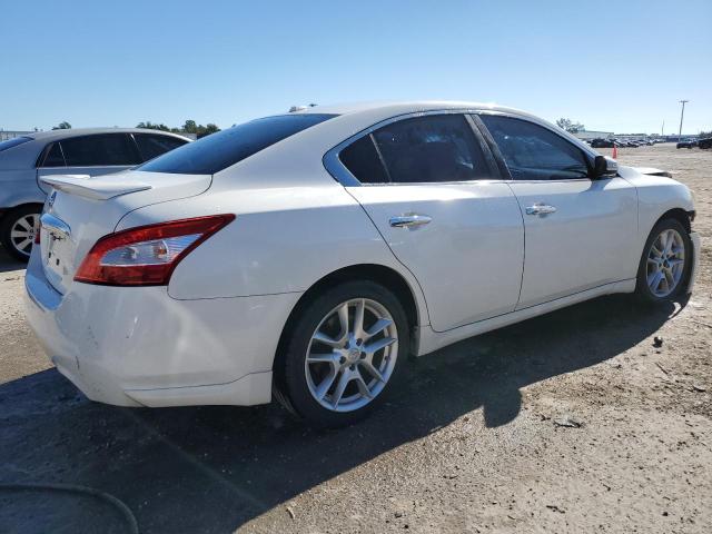 Photo 2 VIN: 1N4AA5AP8BC853733 - NISSAN MAXIMA 