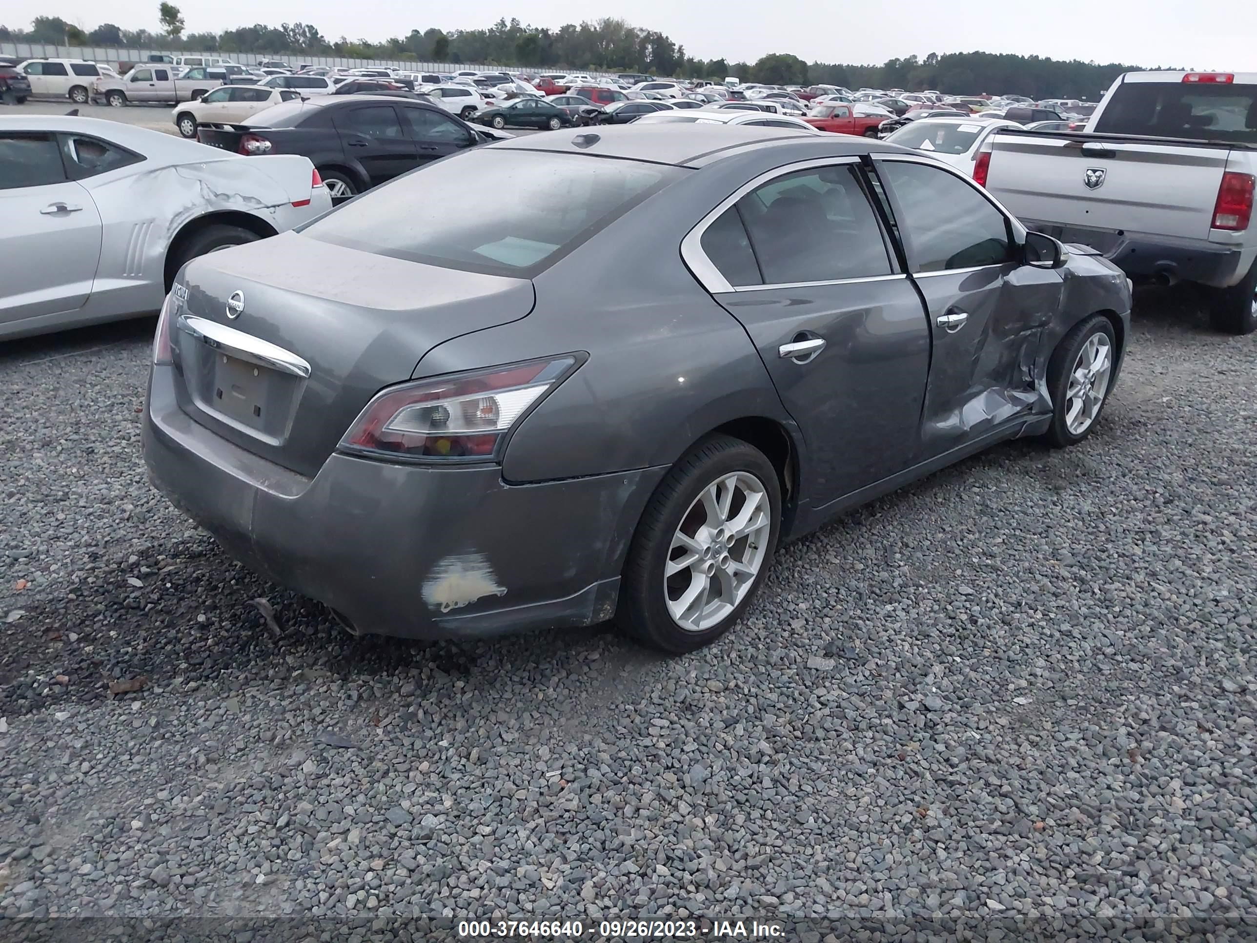 Photo 3 VIN: 1N4AA5AP8EC441767 - NISSAN MAXIMA 