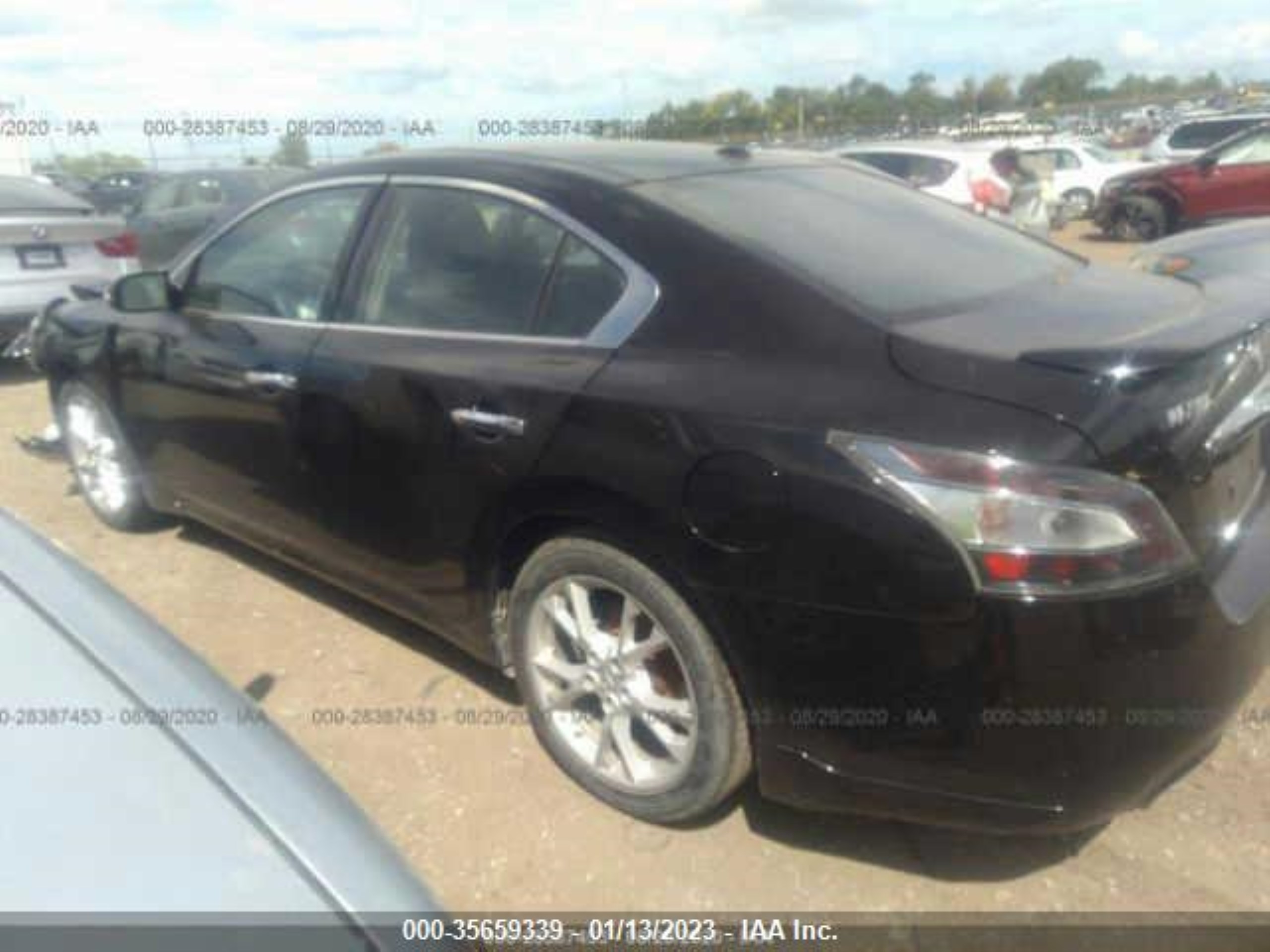 Photo 2 VIN: 1N4AA5AP8EC460836 - NISSAN MAXIMA 