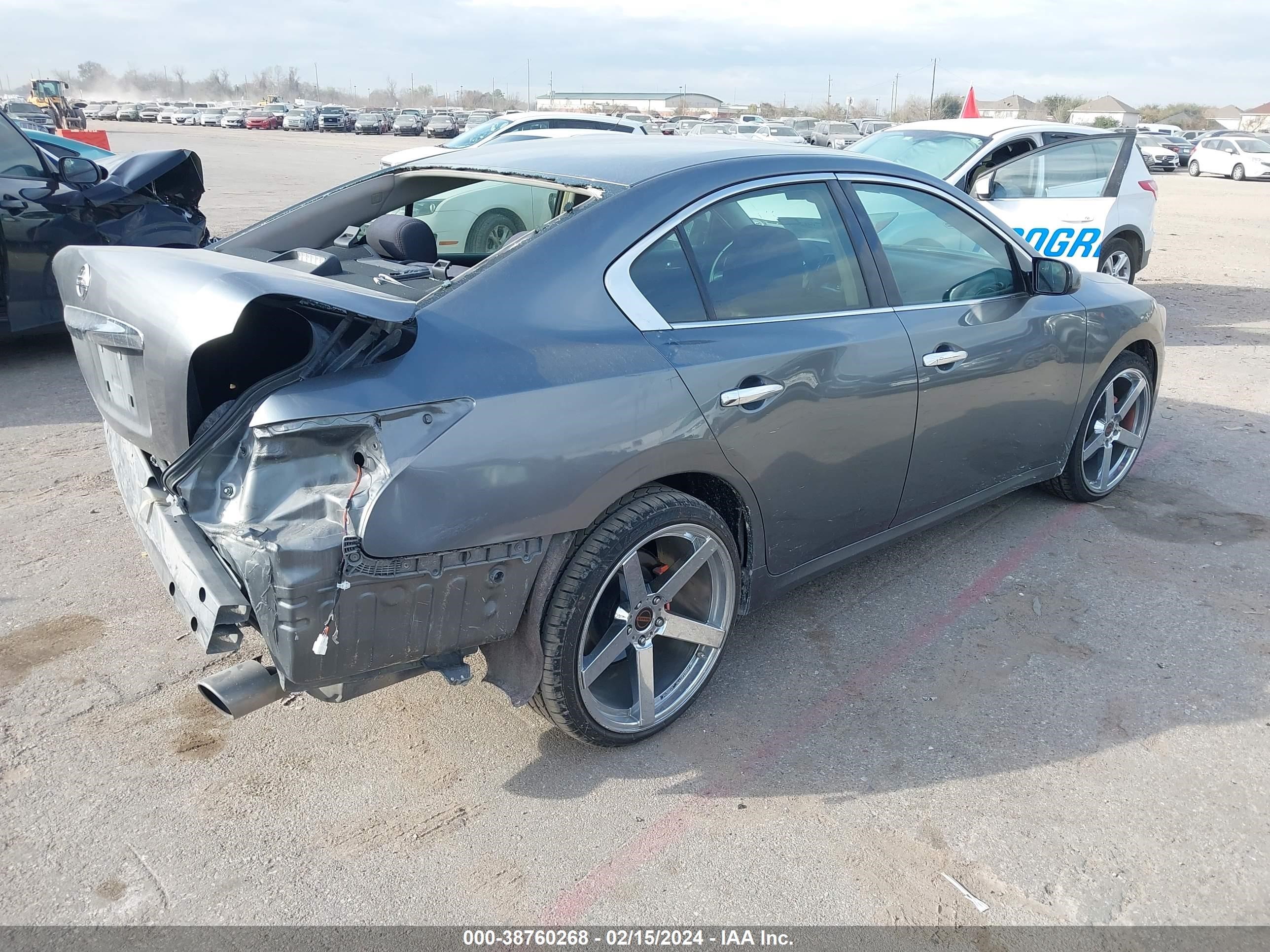 Photo 3 VIN: 1N4AA5AP9EC433127 - NISSAN MAXIMA 