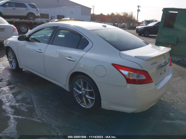 Photo 2 VIN: 1N4AA5APXAC815483 - NISSAN MAXIMA 