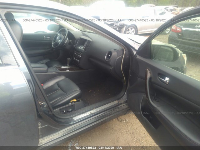 Photo 4 VIN: 1N4AA5APXAC818223 - NISSAN MAXIMA 