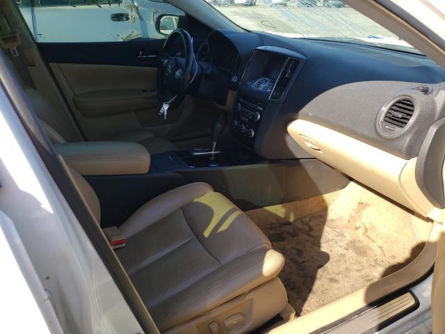 Photo 4 VIN: 1N4AA5APXAC821882 - NISSAN MAXIMA S 