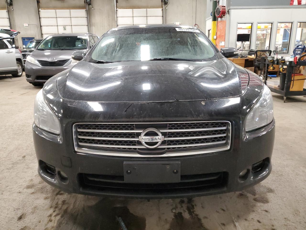 Photo 4 VIN: 1N4AA5APXBC827604 - NISSAN MAXIMA 