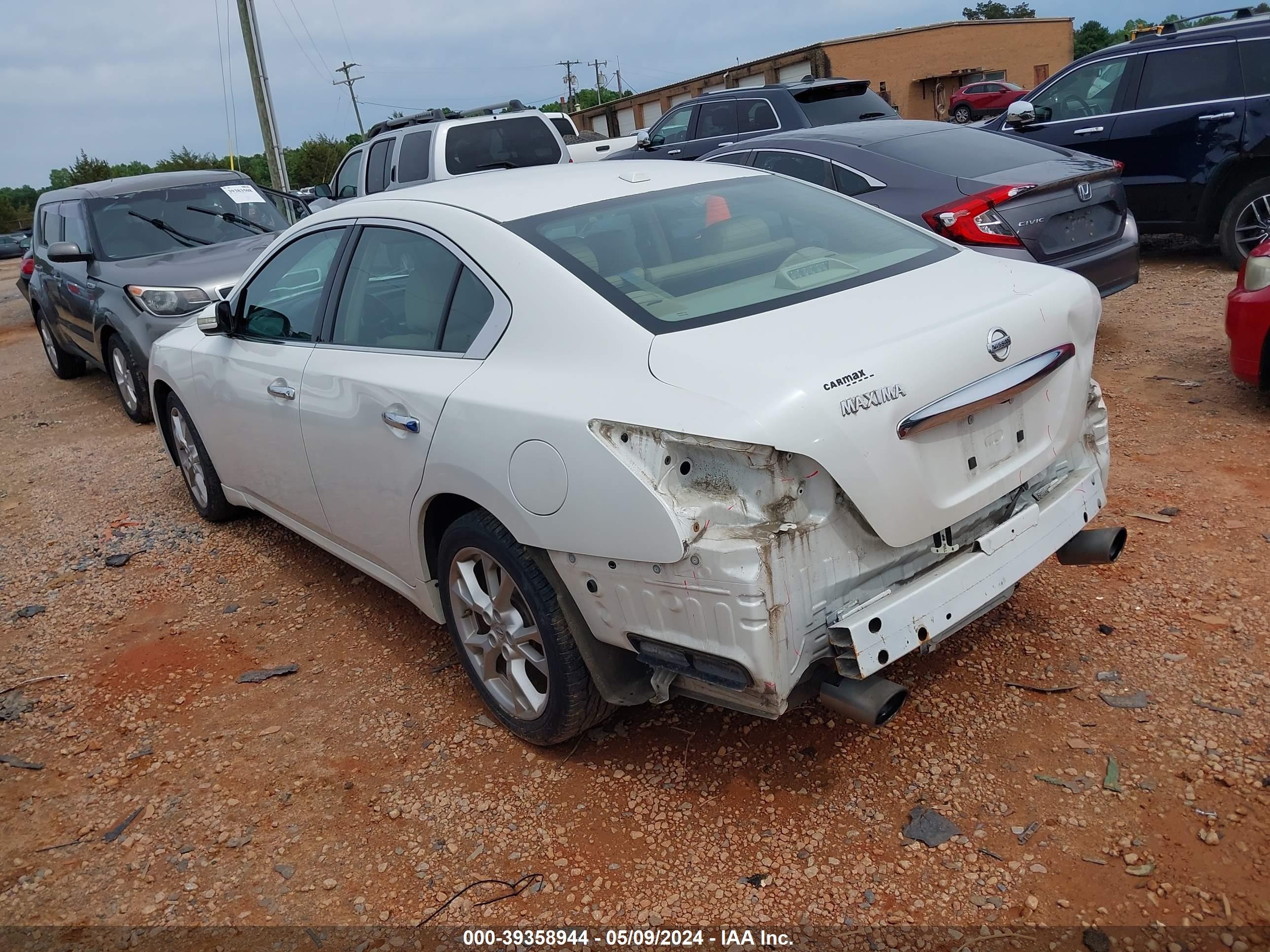 Photo 2 VIN: 1N4AA5APXEC469893 - NISSAN MAXIMA 