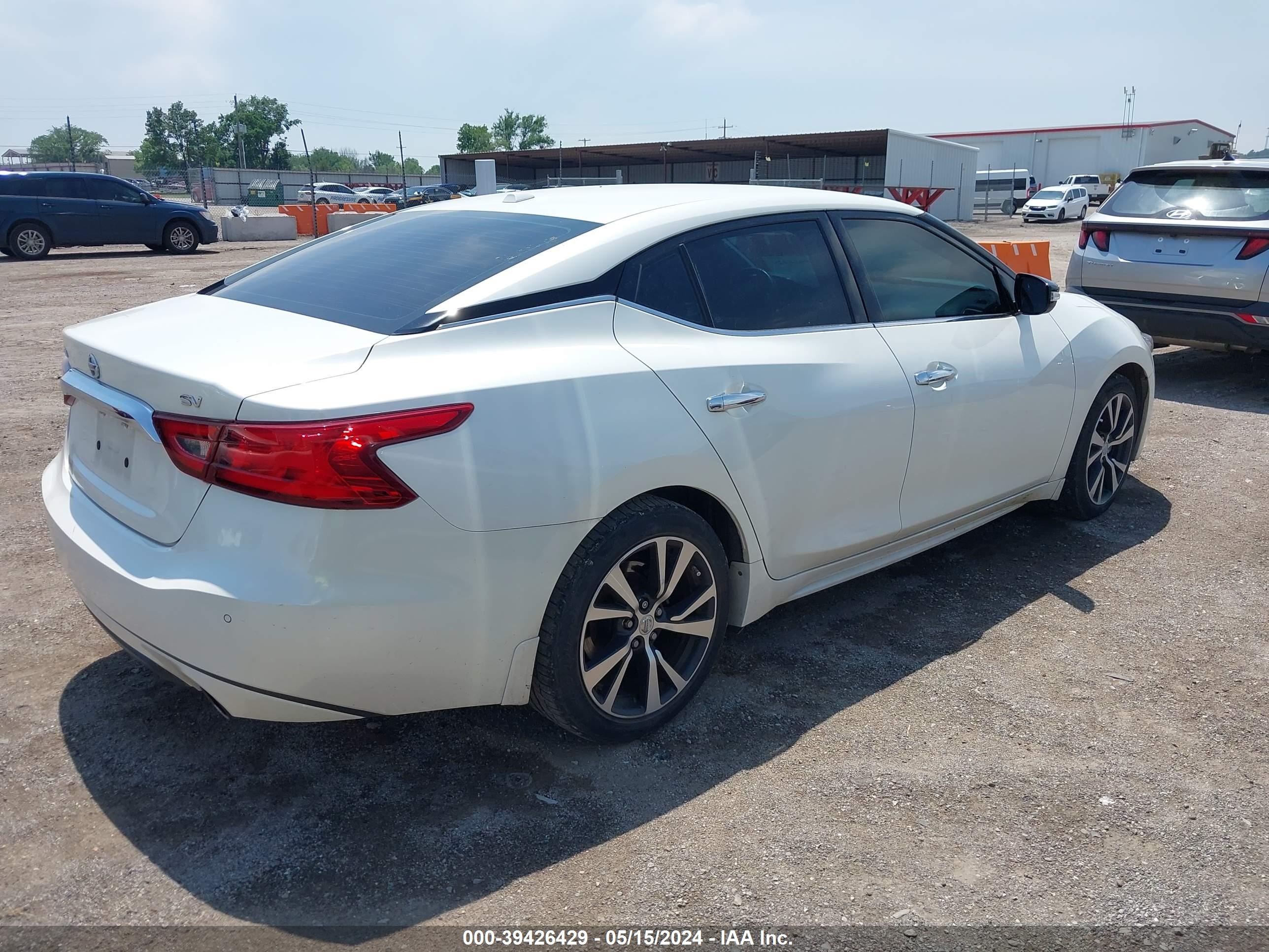 Photo 3 VIN: 1N4AA6AP0HC439456 - NISSAN MAXIMA 