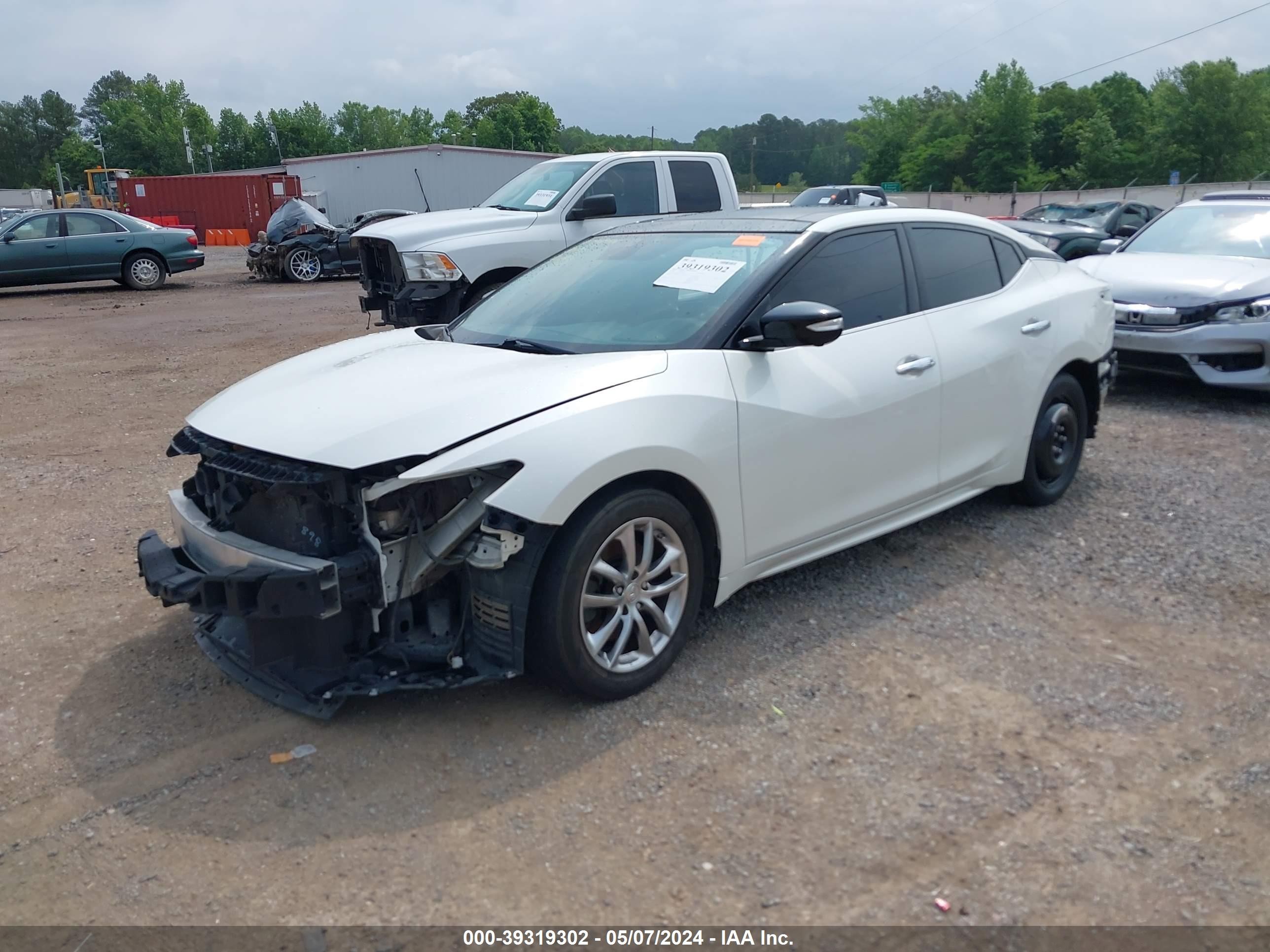 Photo 1 VIN: 1N4AA6AP1GC413477 - NISSAN MAXIMA 