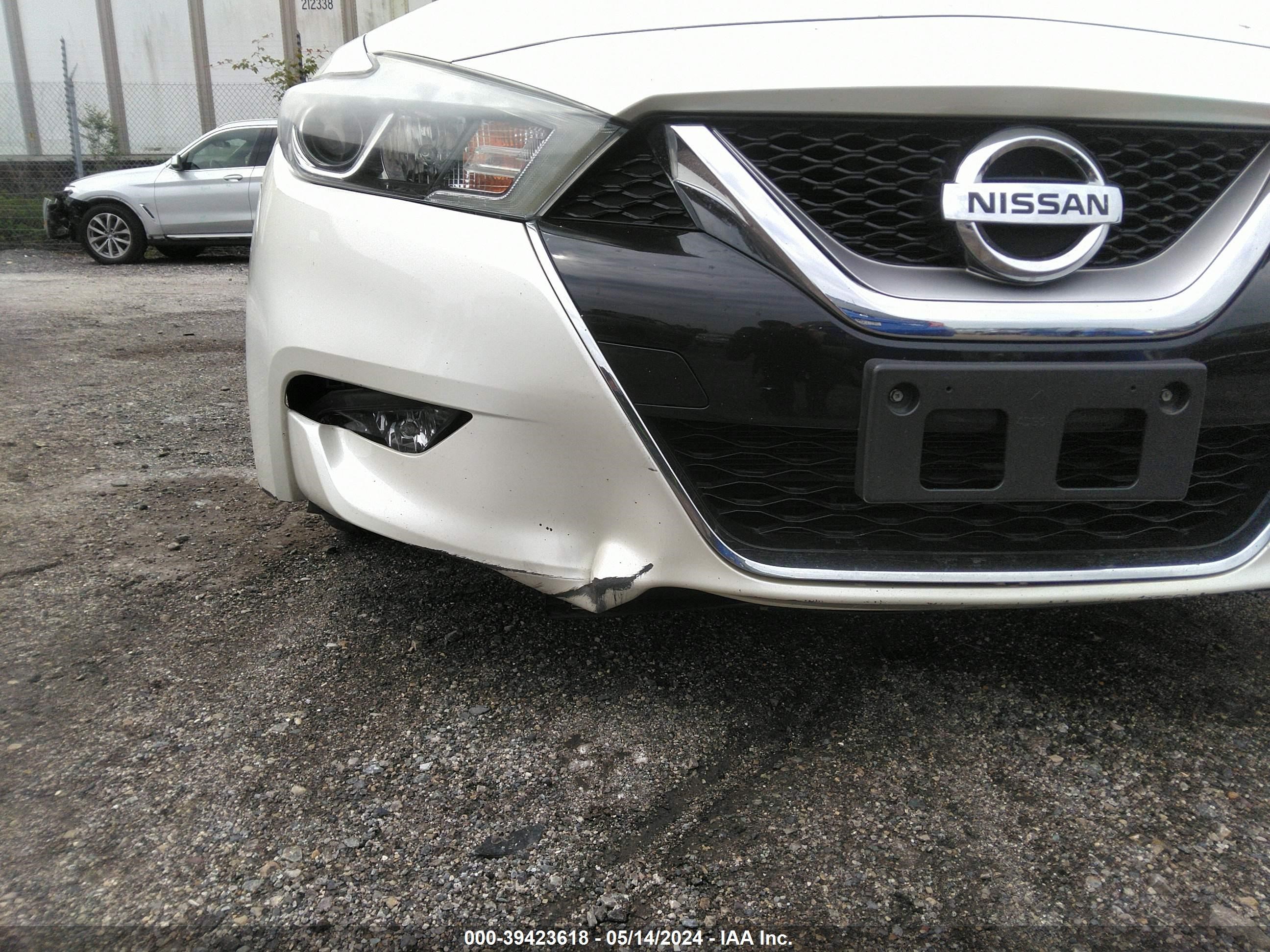 Photo 11 VIN: 1N4AA6AP1HC421631 - NISSAN MAXIMA 