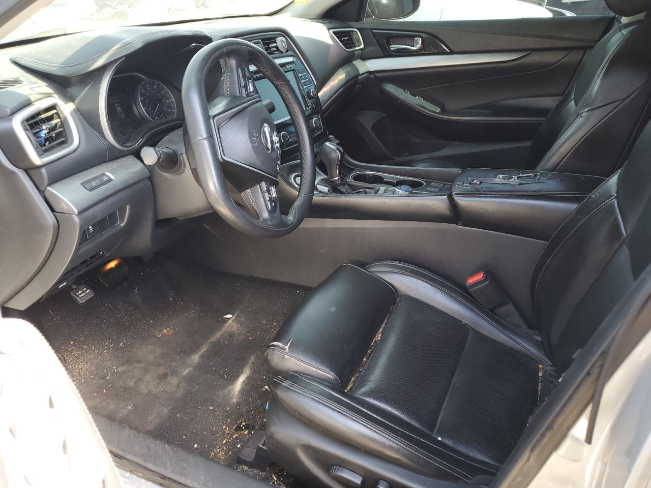 Photo 6 VIN: 1N4AA6AP1HC442723 - NISSAN MAXIMA 