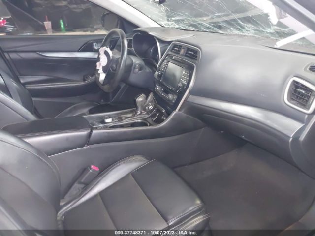 Photo 4 VIN: 1N4AA6AP2HC374660 - NISSAN MAXIMA 