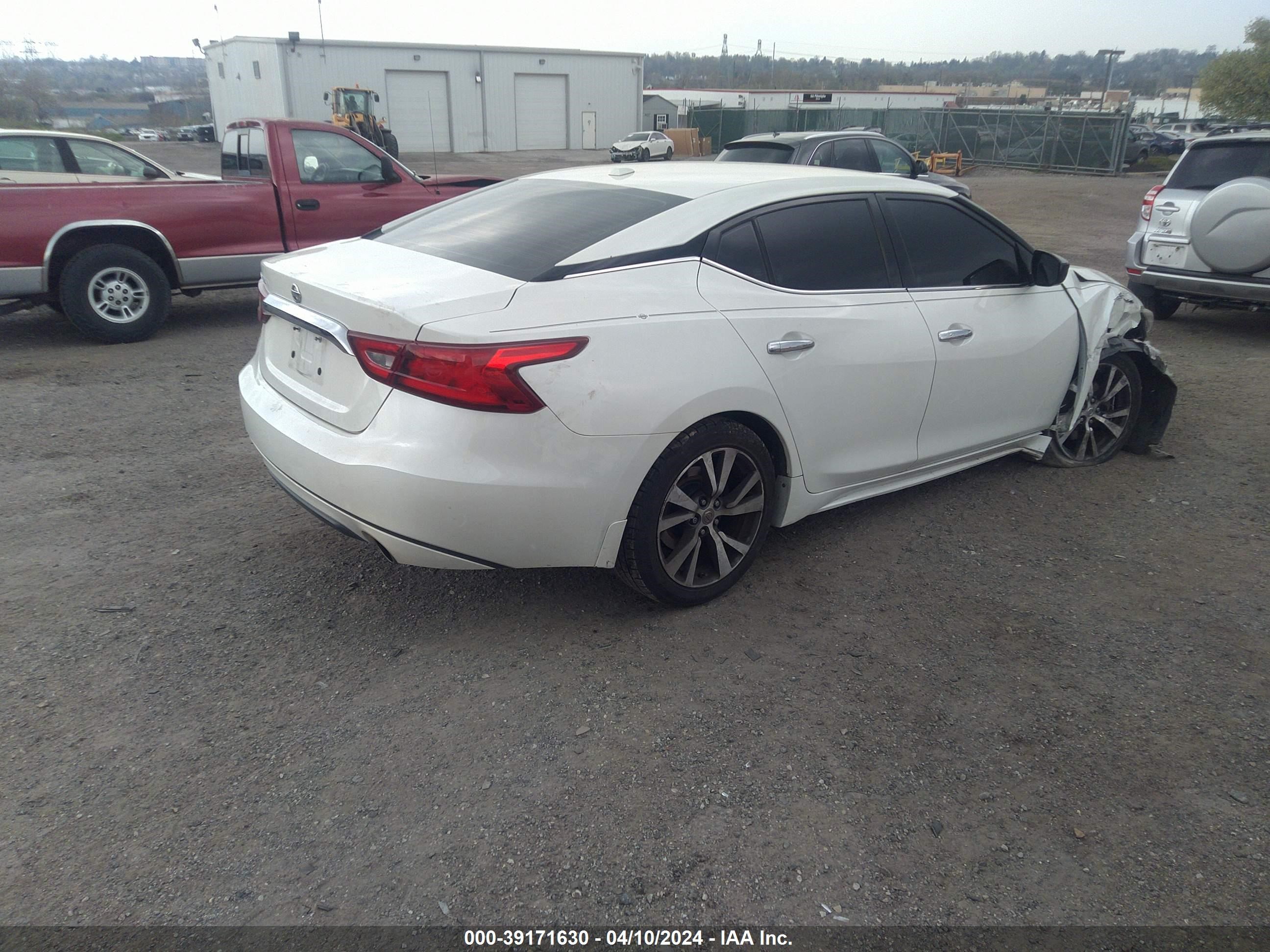 Photo 3 VIN: 1N4AA6AP2HC422688 - NISSAN MAXIMA 