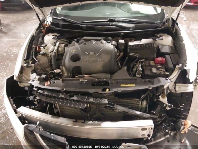 Photo 9 VIN: 1N4AA6AP2JC388175 - NISSAN MAXIMA 