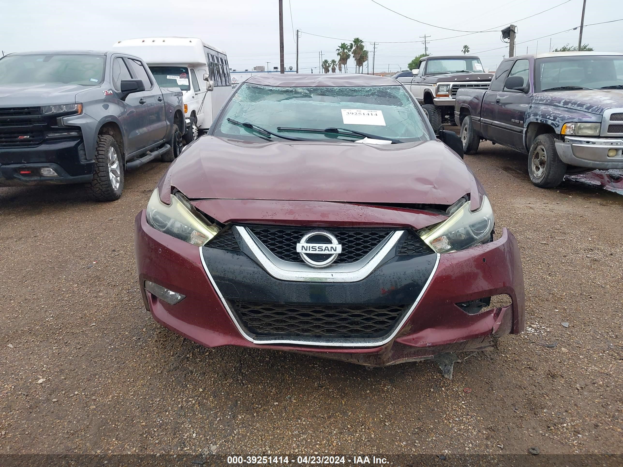 Photo 11 VIN: 1N4AA6AP3GC410466 - NISSAN MAXIMA 