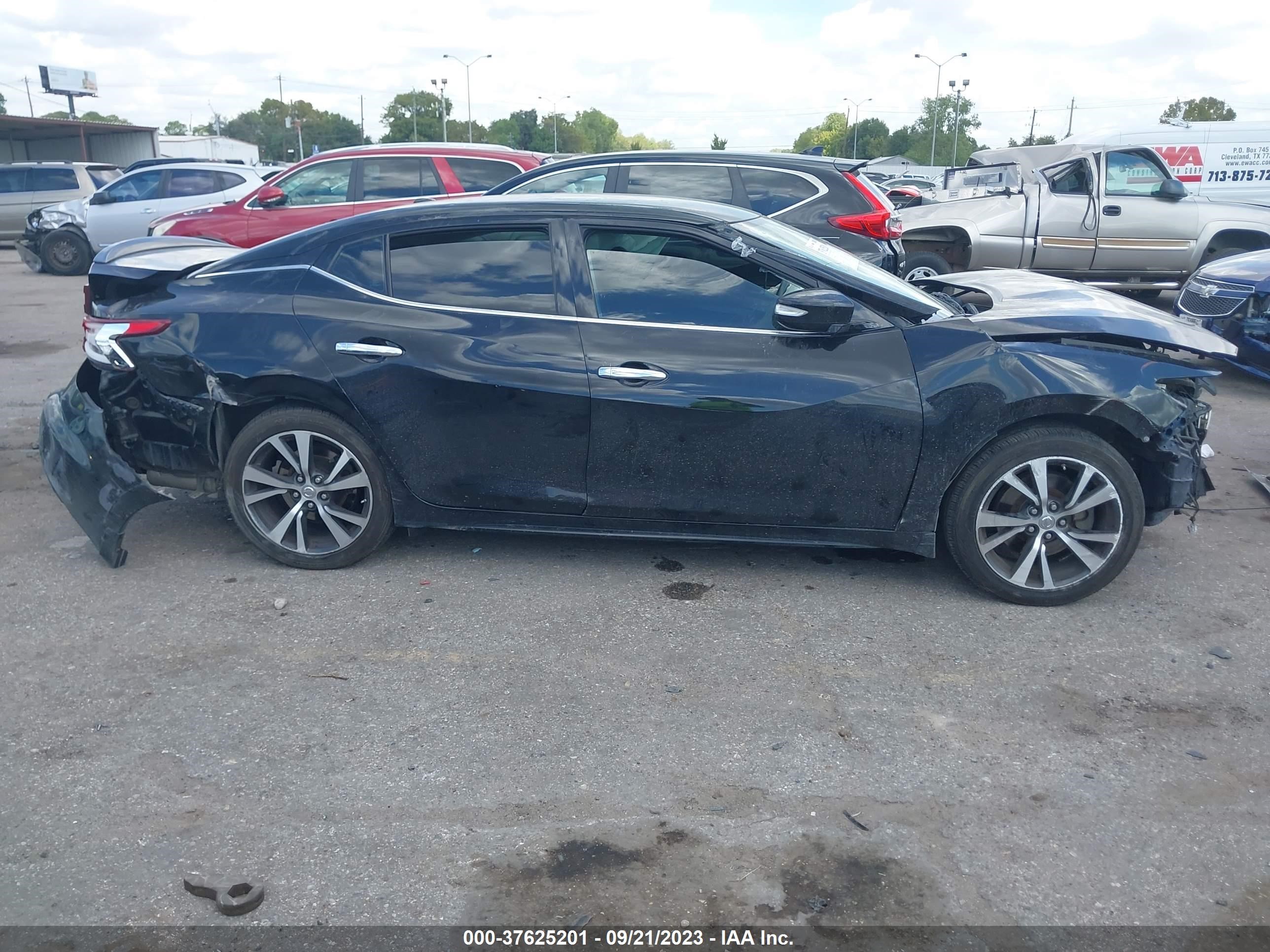 Photo 12 VIN: 1N4AA6AP3GC423086 - NISSAN MAXIMA 