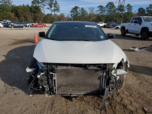 Photo 4 VIN: 1N4AA6AP3JC403914 - NISSAN MAXIMA 