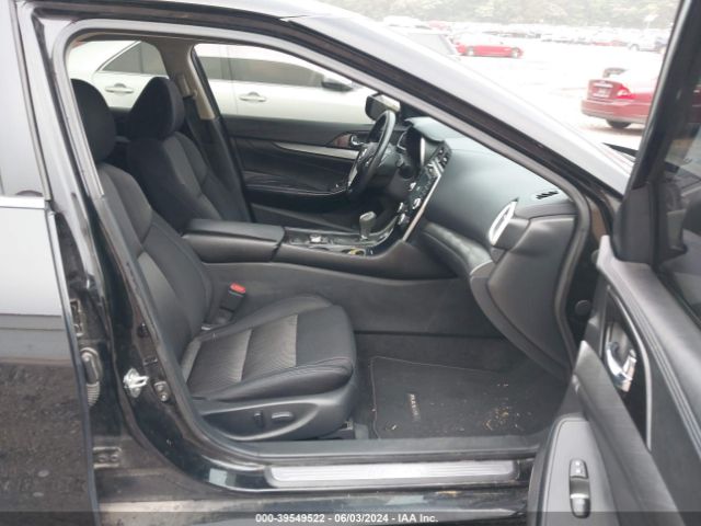 Photo 4 VIN: 1N4AA6AP4JC369949 - NISSAN MAXIMA 