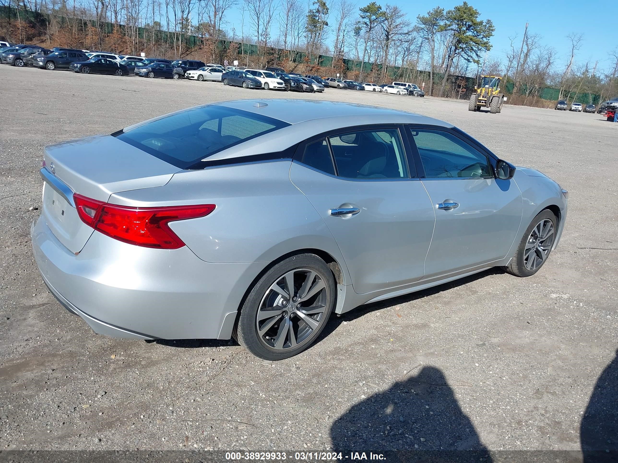 Photo 12 VIN: 1N4AA6AP5GC901170 - NISSAN MAXIMA 