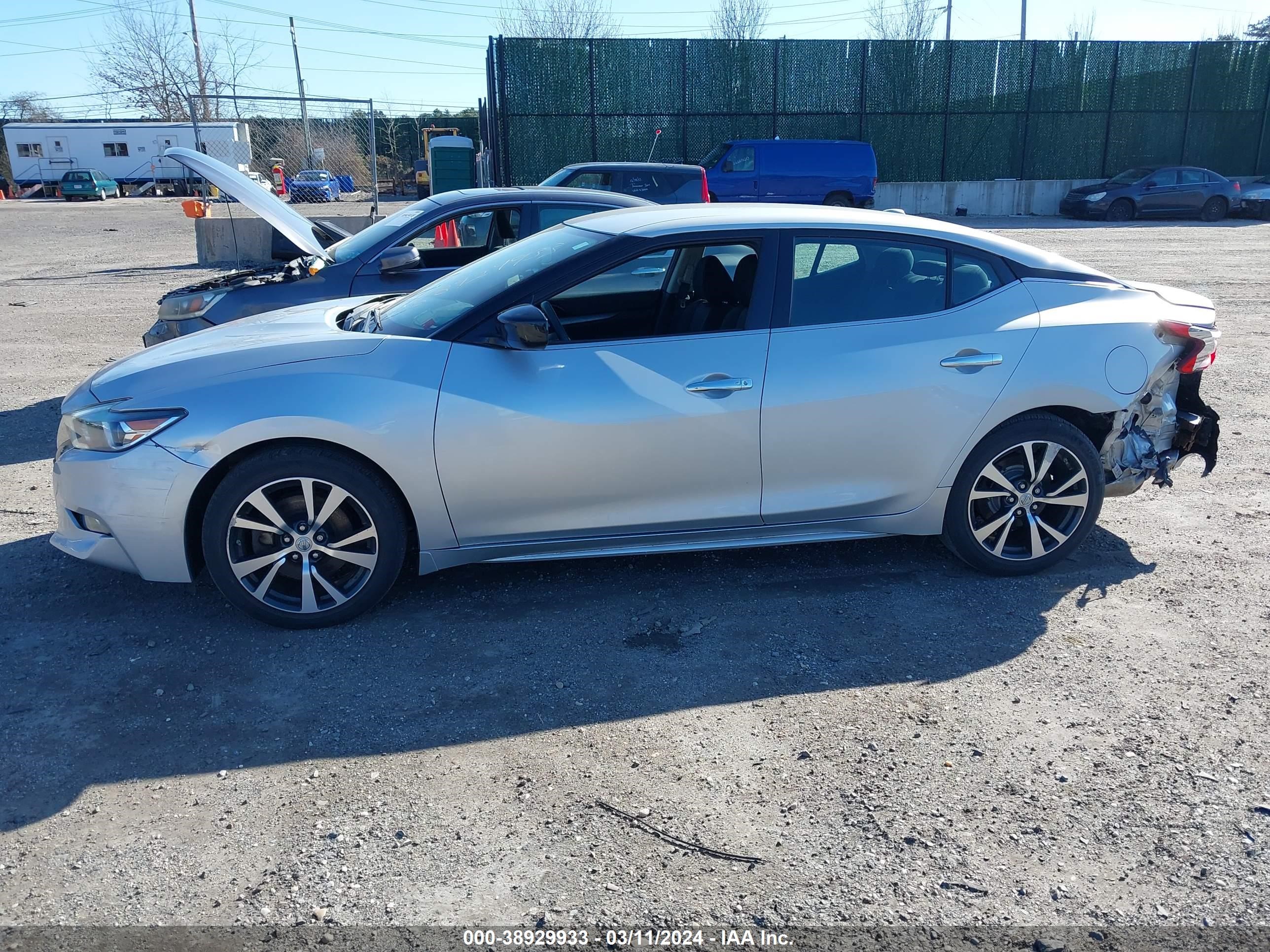 Photo 13 VIN: 1N4AA6AP5GC901170 - NISSAN MAXIMA 