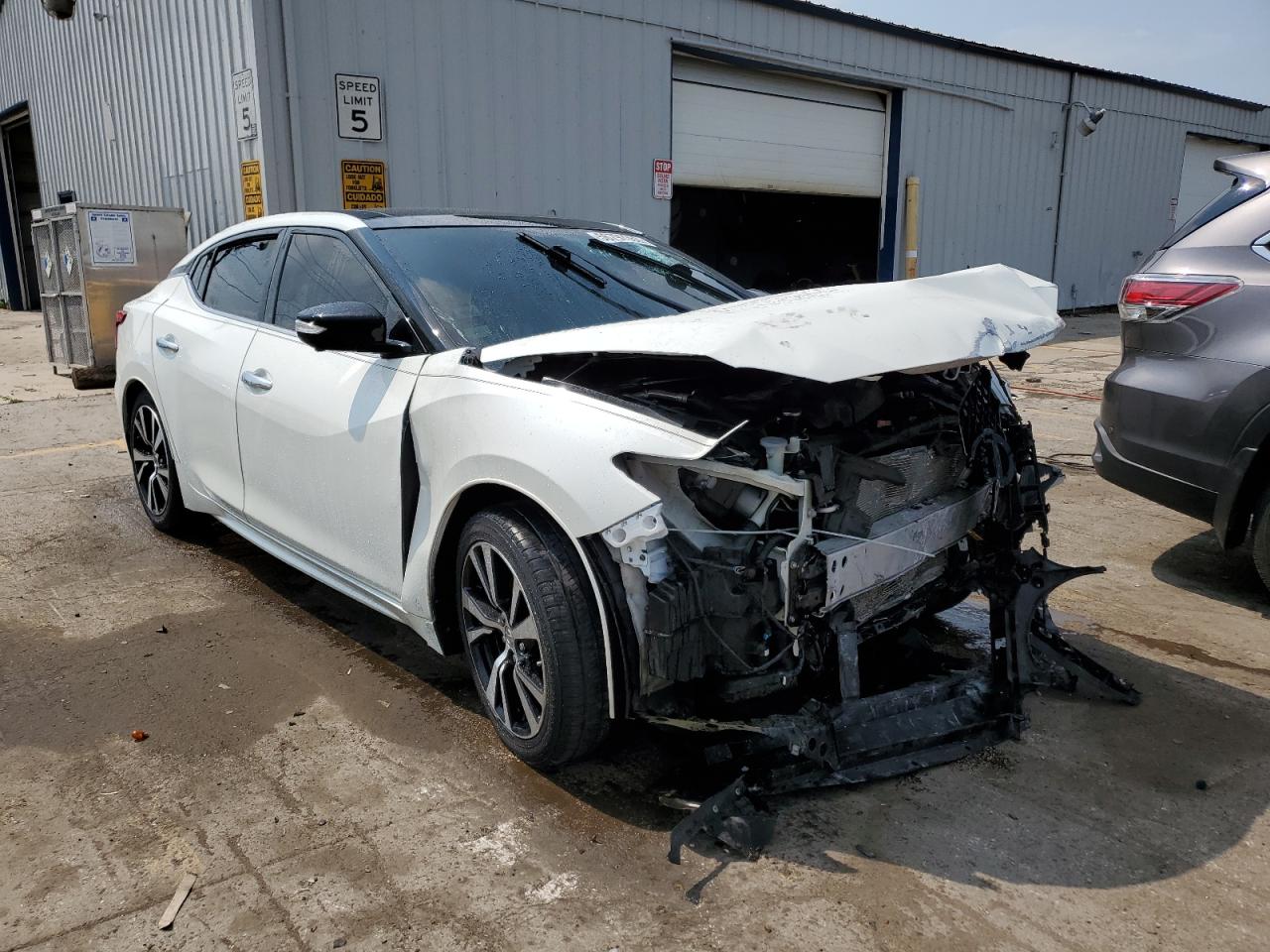 Photo 3 VIN: 1N4AA6AP5JC404952 - NISSAN MAXIMA 