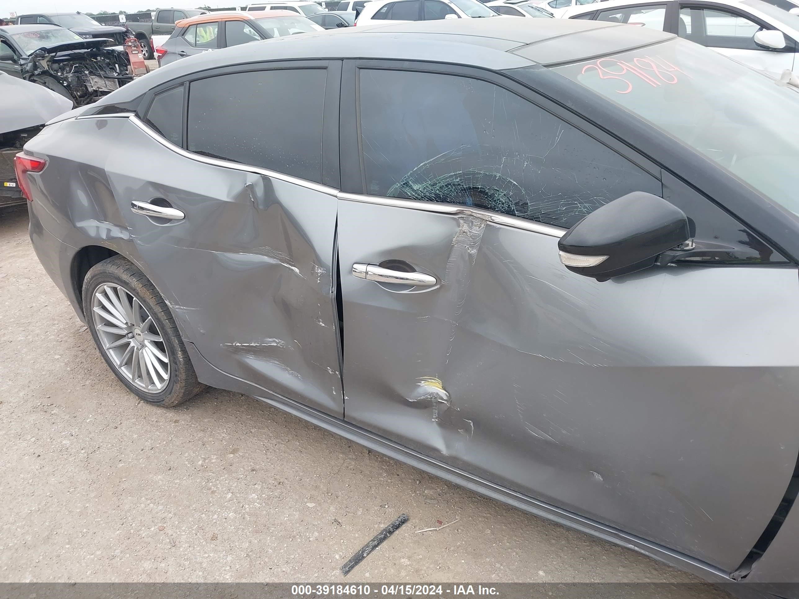 Photo 5 VIN: 1N4AA6AP6GC376586 - NISSAN MAXIMA 