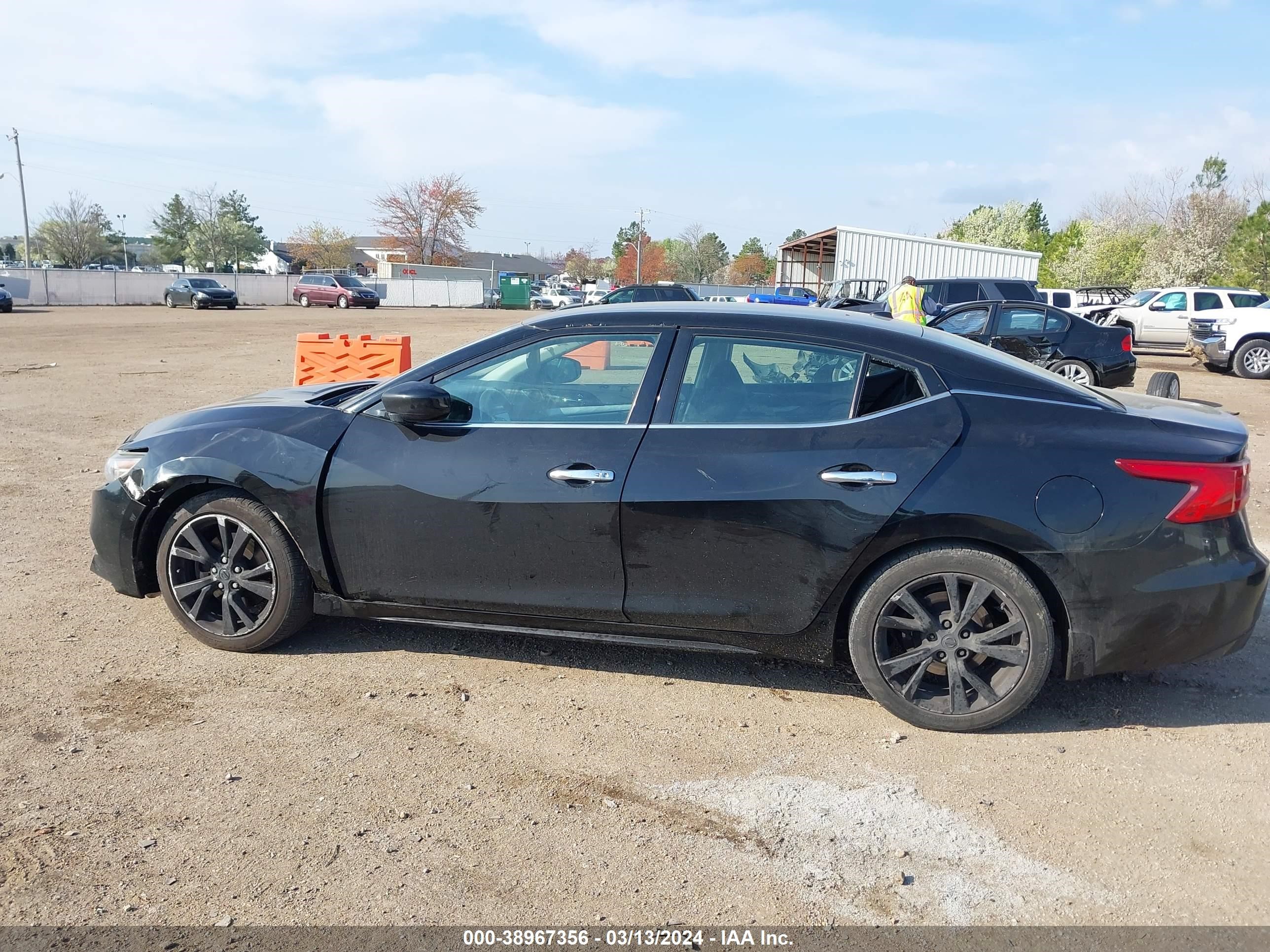 Photo 12 VIN: 1N4AA6AP6HC443060 - NISSAN MAXIMA 