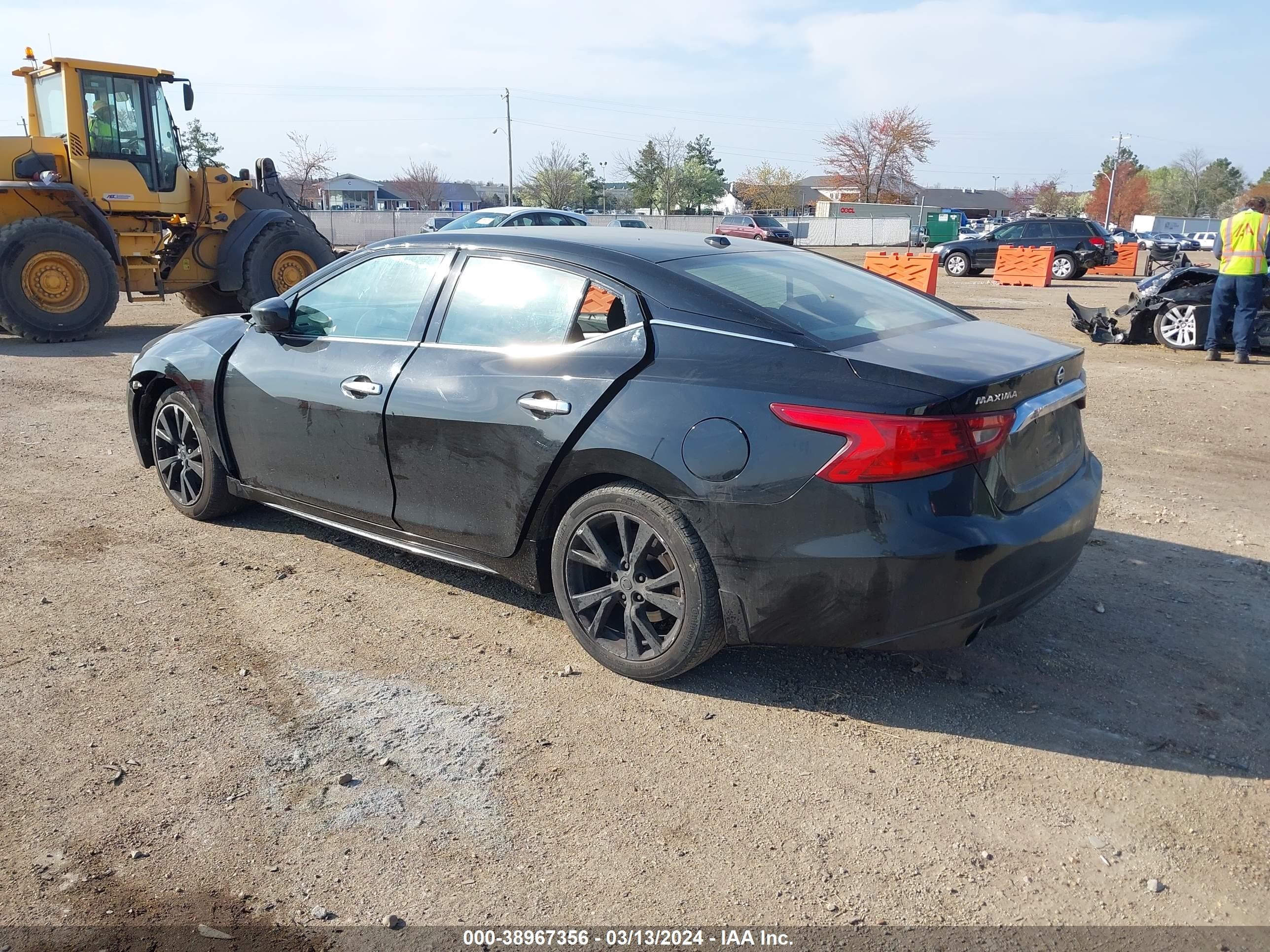 Photo 2 VIN: 1N4AA6AP6HC443060 - NISSAN MAXIMA 