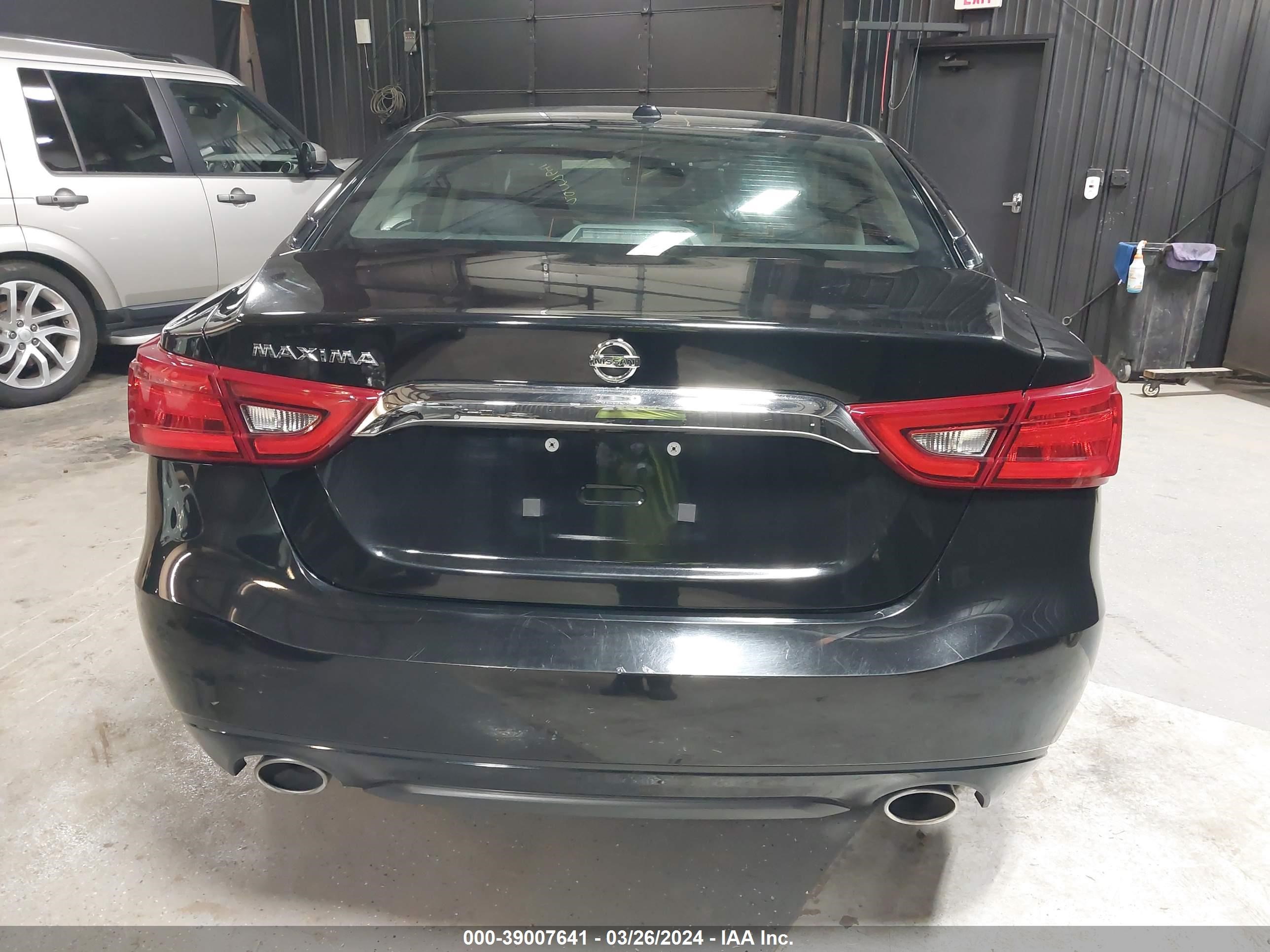 Photo 15 VIN: 1N4AA6AP7HC380812 - NISSAN MAXIMA 