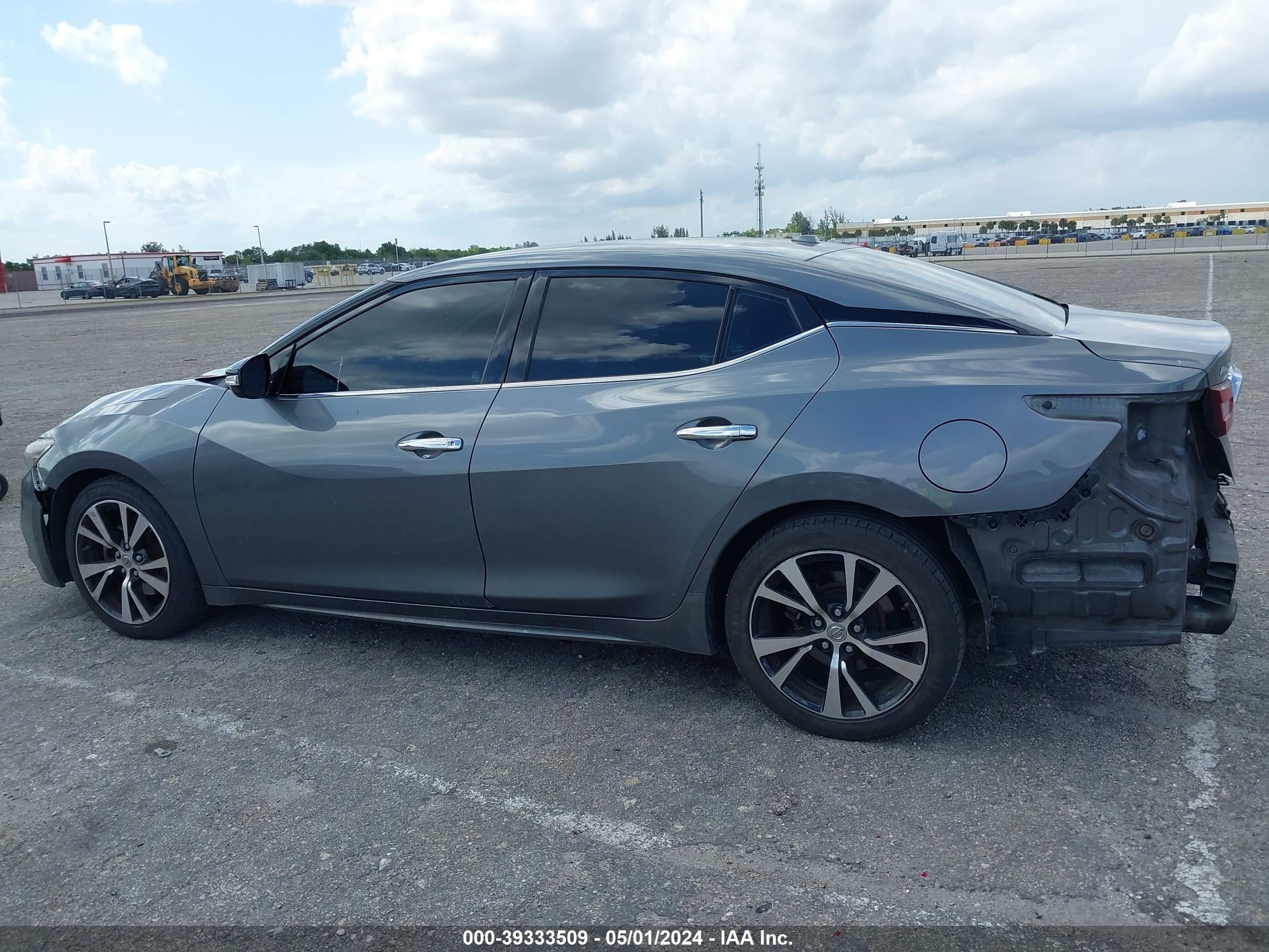 Photo 13 VIN: 1N4AA6AP7JC362770 - NISSAN MAXIMA 