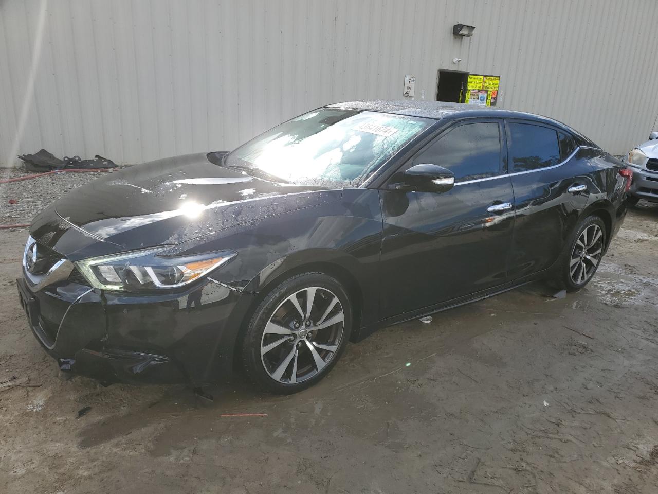 Photo 0 VIN: 1N4AA6AP8HC416653 - NISSAN MAXIMA 