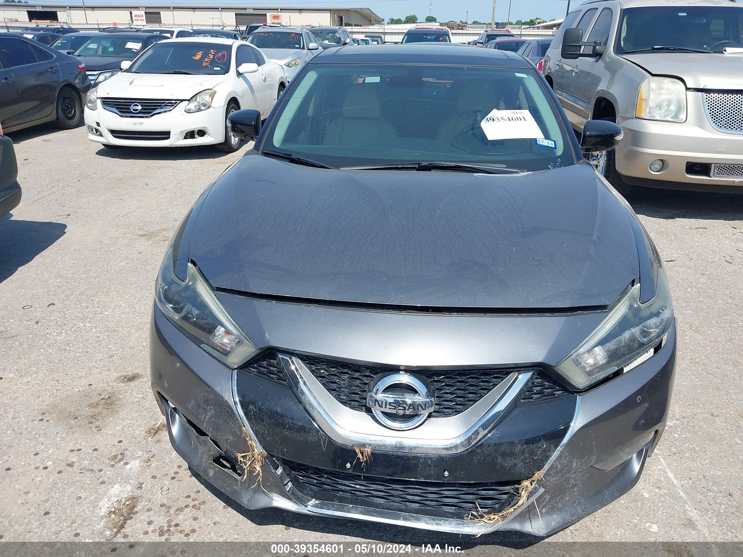 Photo 10 VIN: 1N4AA6APXGC422467 - NISSAN MAXIMA 