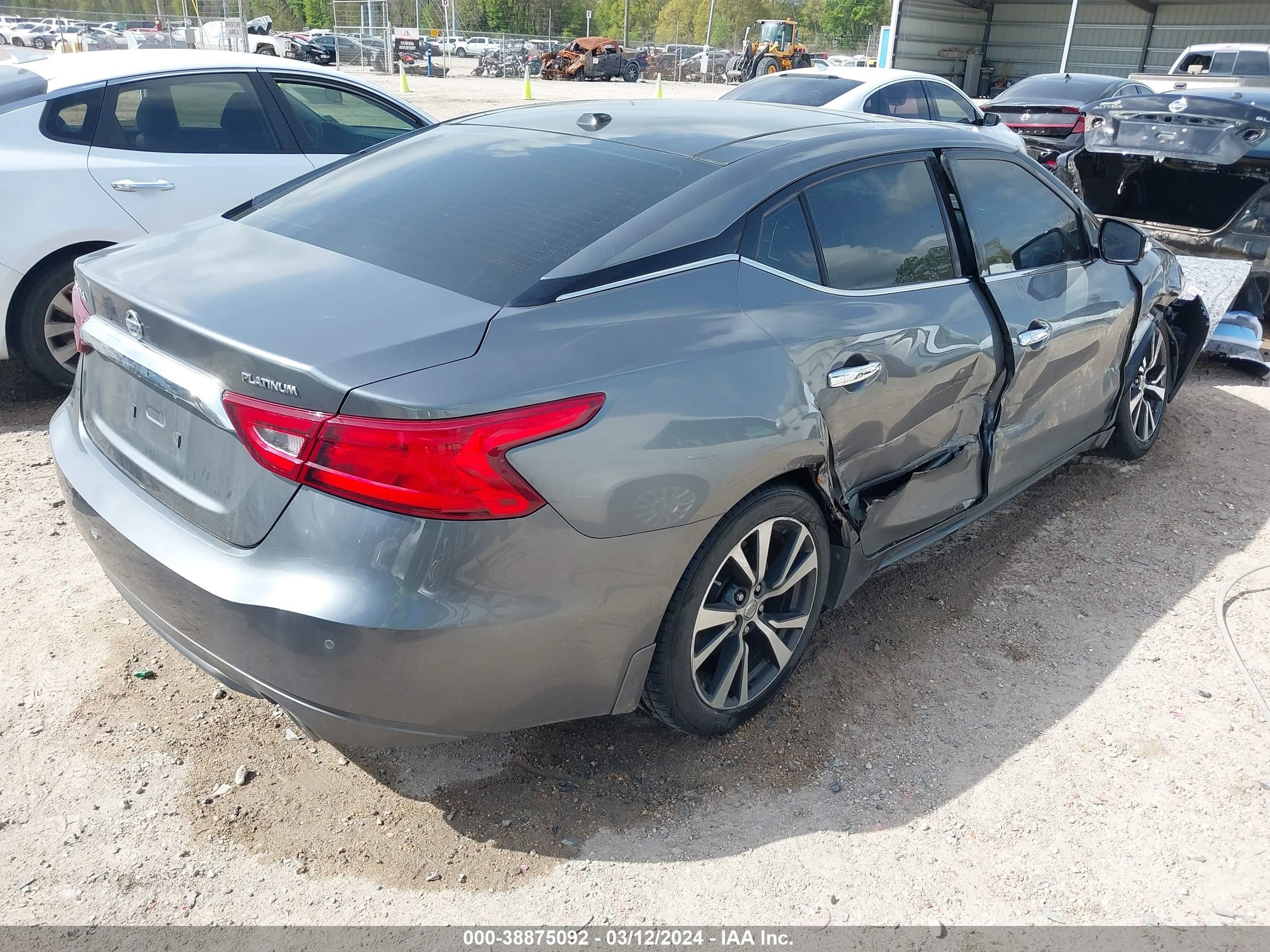 Photo 3 VIN: 1N4AA6APXGC447482 - NISSAN MAXIMA 