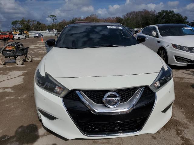 Photo 4 VIN: 1N4AA6APXHC370632 - NISSAN MAXIMA 