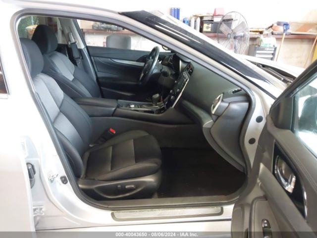 Photo 4 VIN: 1N4AA6APXHC437195 - NISSAN MAXIMA 