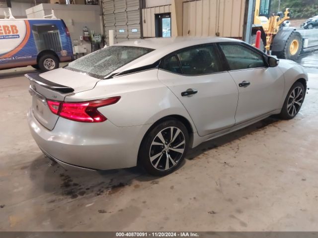 Photo 3 VIN: 1N4AA6APXJC363587 - NISSAN MAXIMA 